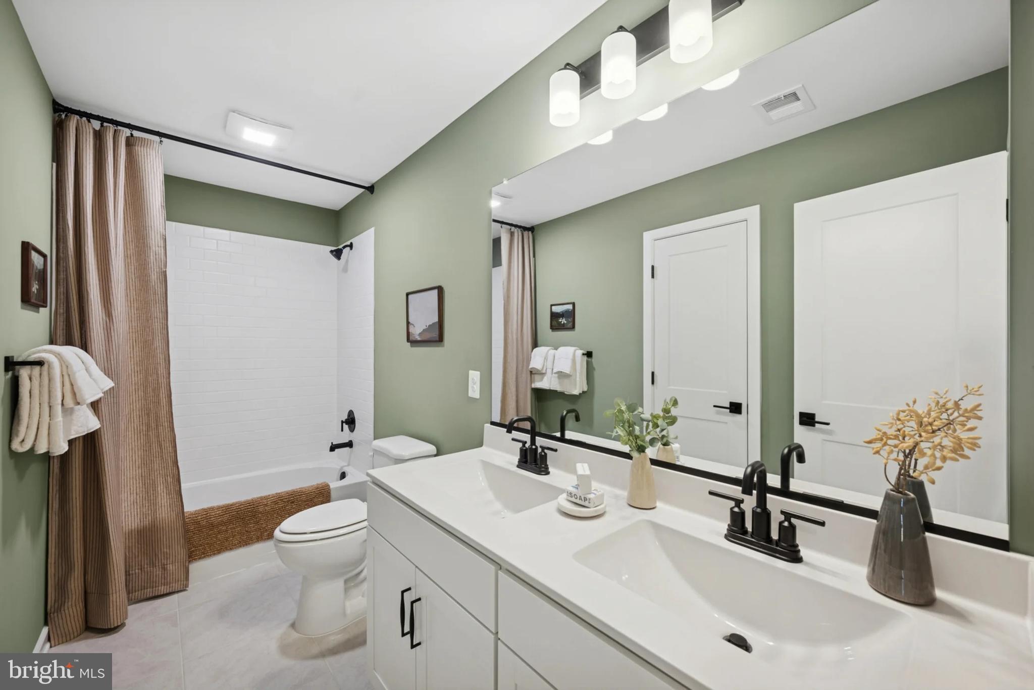 LIBERTY RUN - Residential