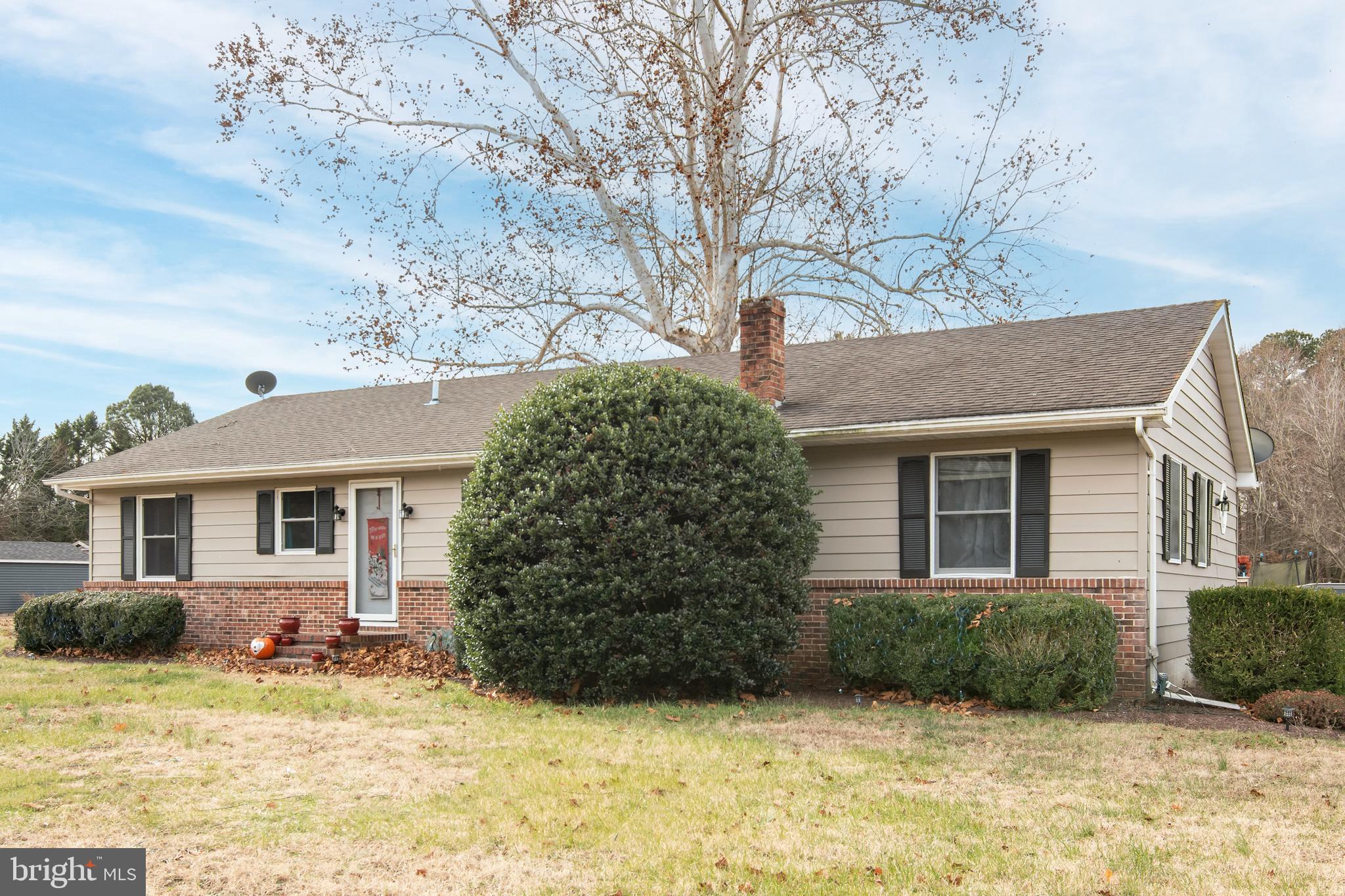 TWO JOHNS - Residential