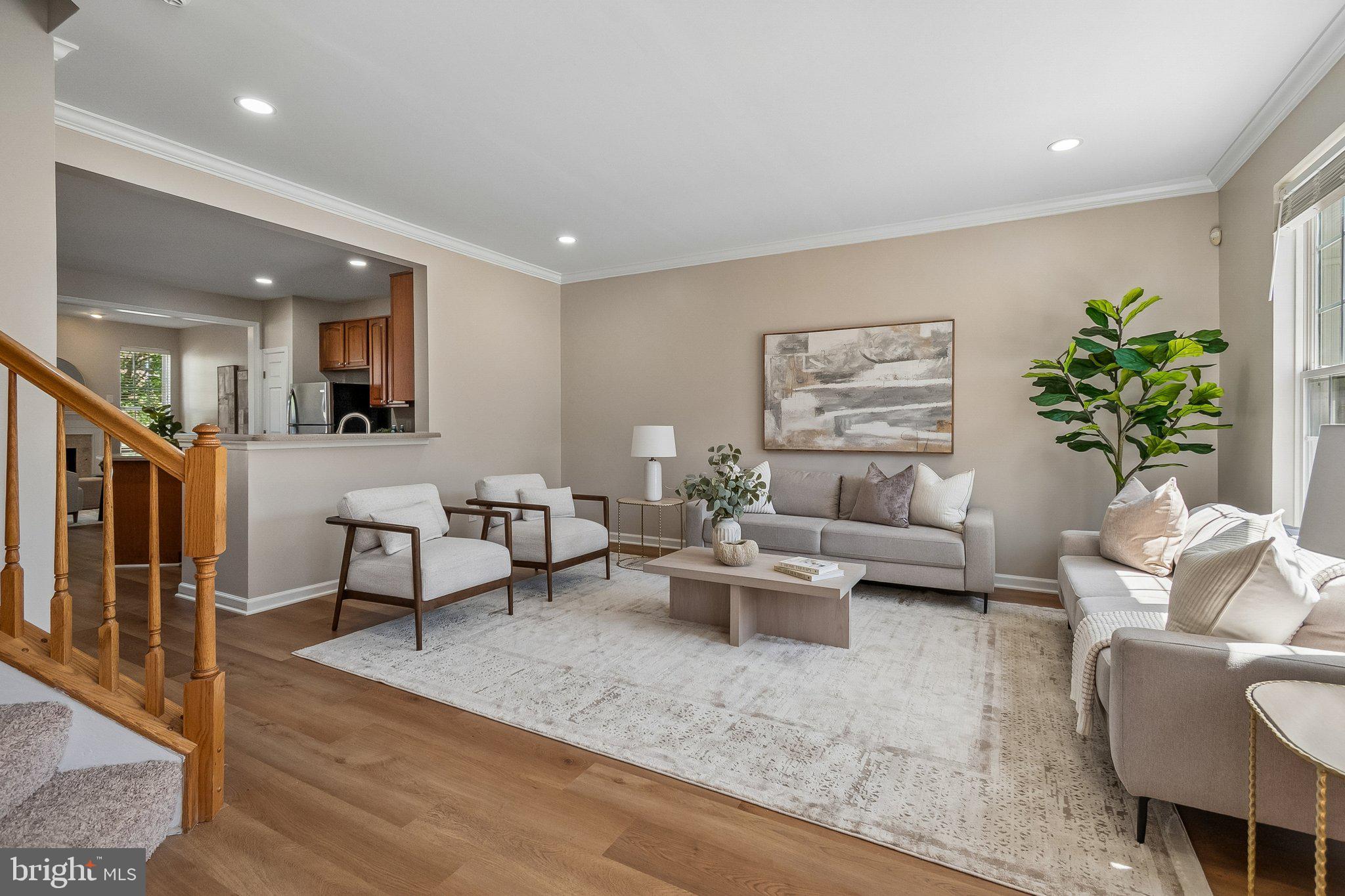 RIVERSIDE STATION - Residential