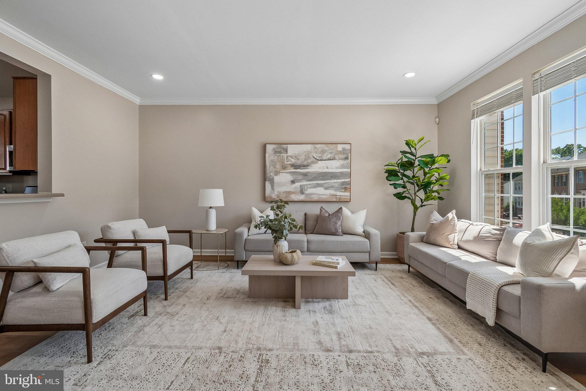 RIVERSIDE STATION - Residential
