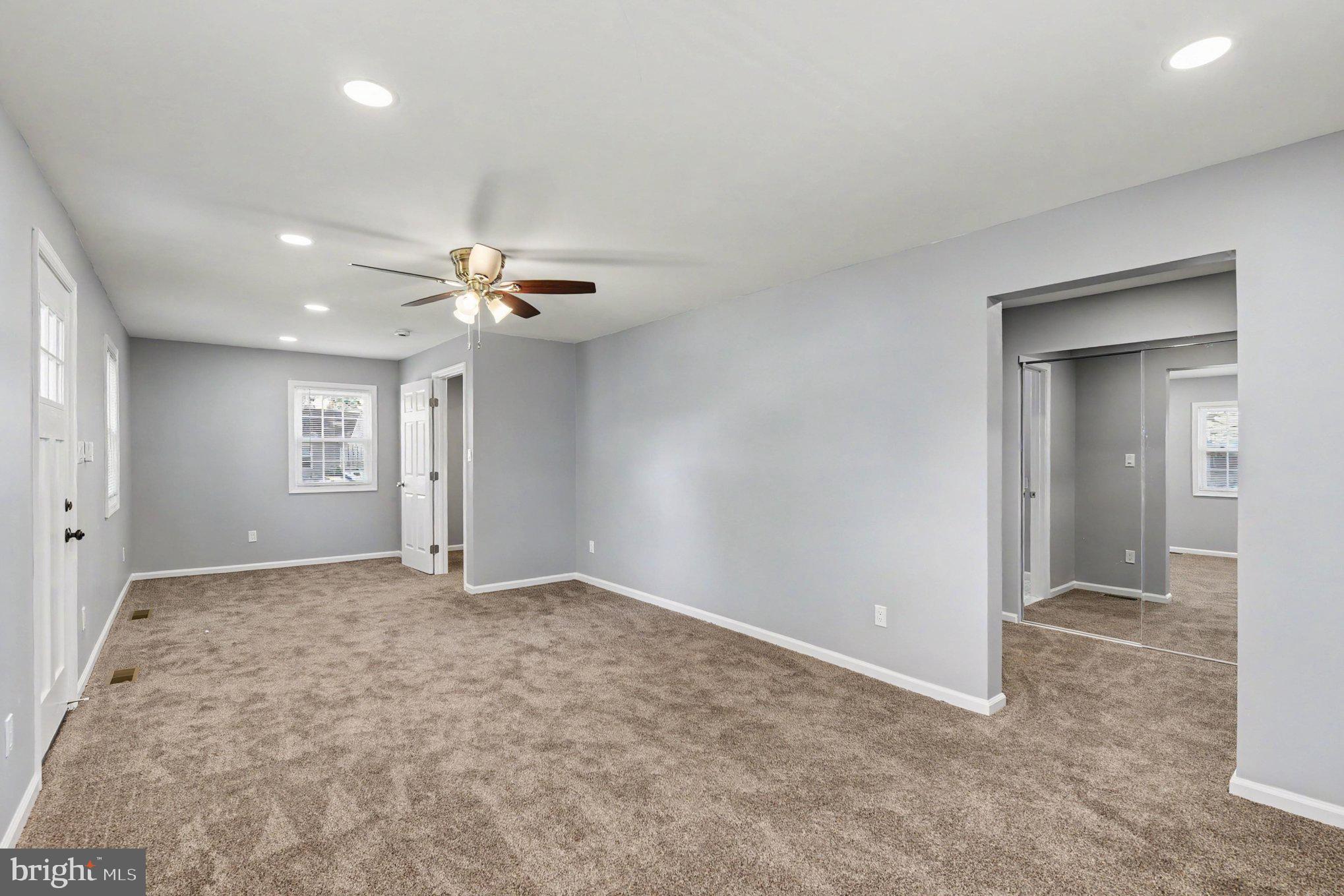 STANSBURY MANOR - Residential