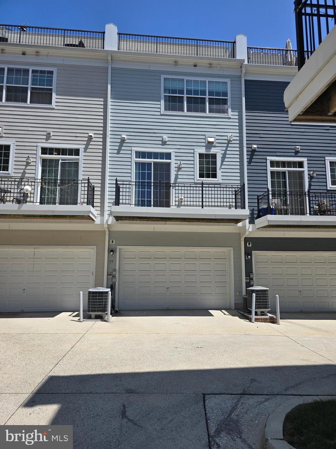 TOWSON GREEN - Residential