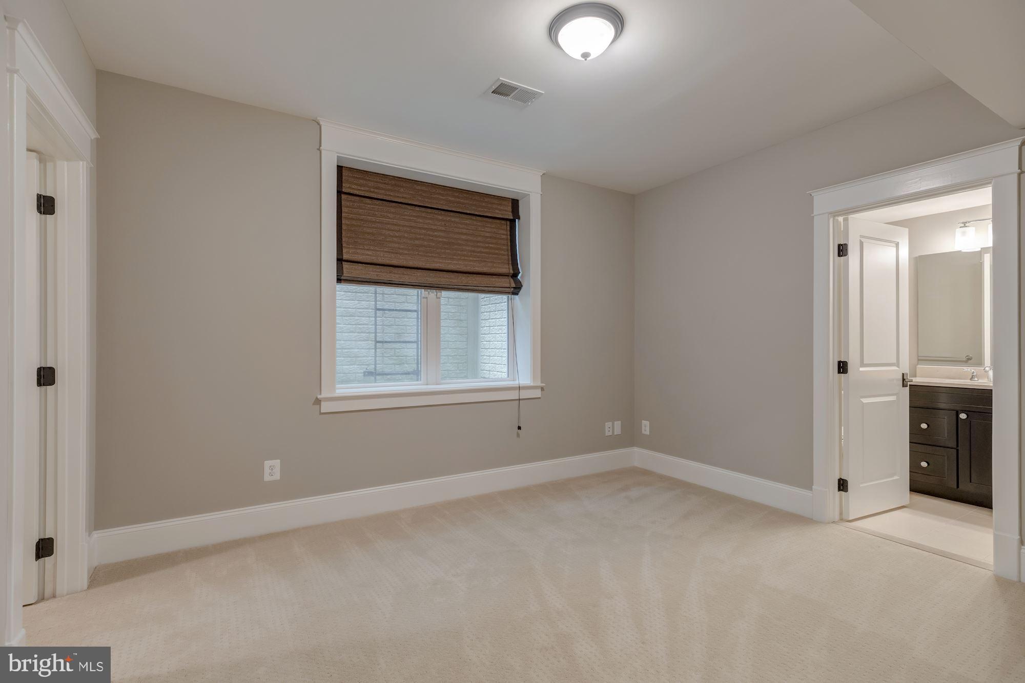 MILBURN TERRACE - Residential