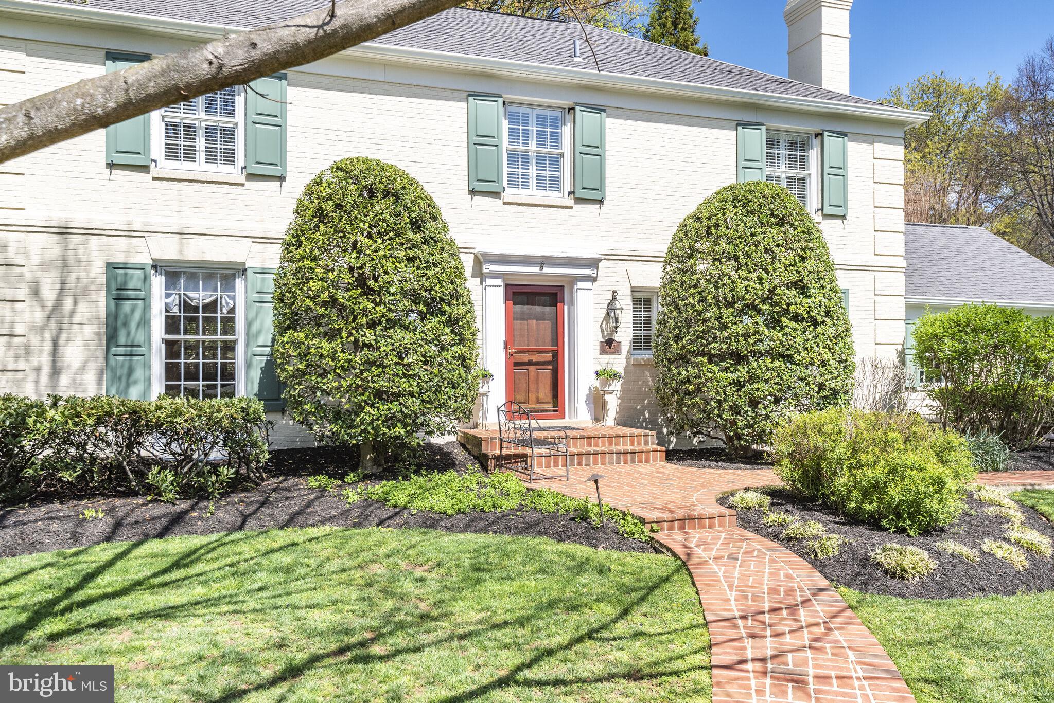 WINDSOR HILLS - Residential