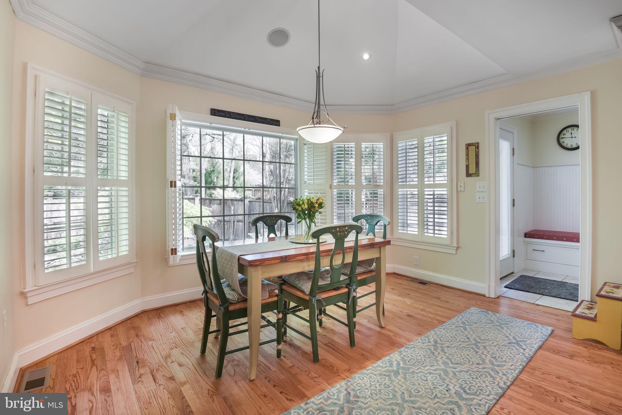WINDSOR HILLS - Residential
