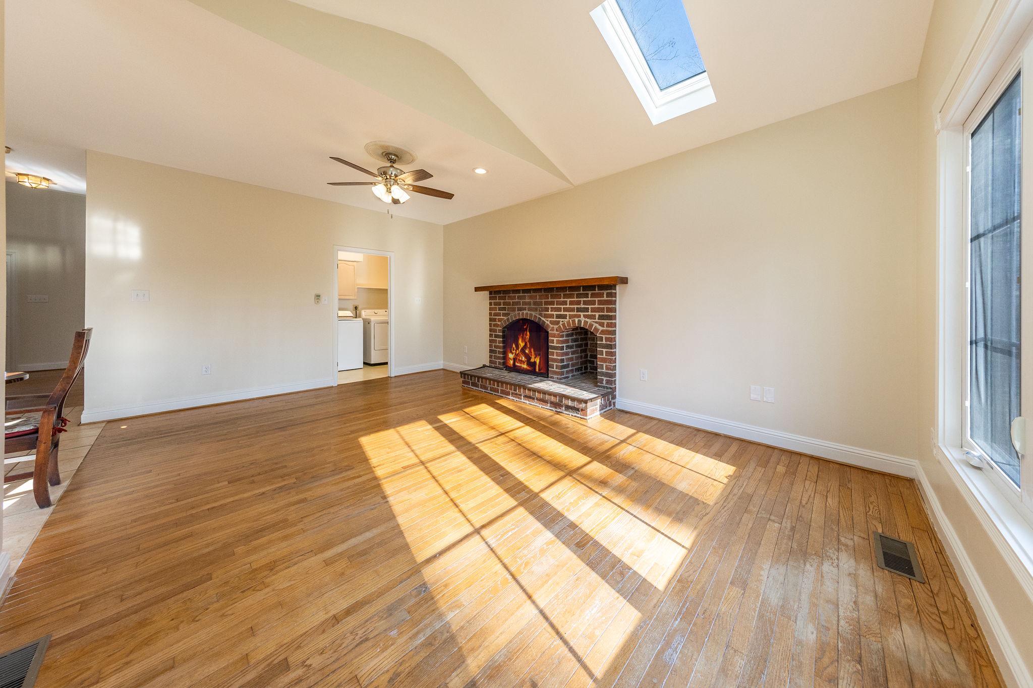 SADDLEWOODS - Residential