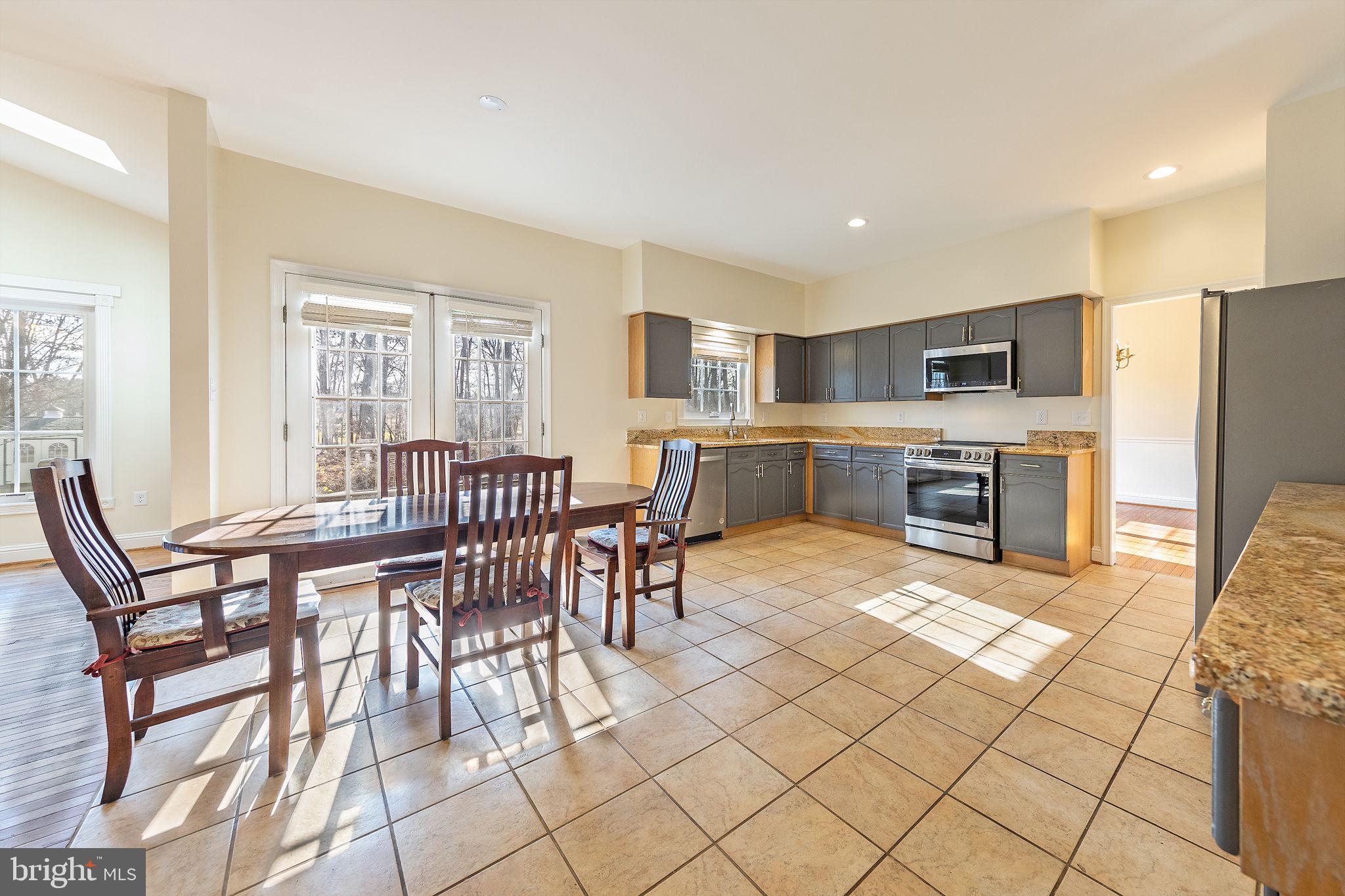 SADDLEWOODS - Residential