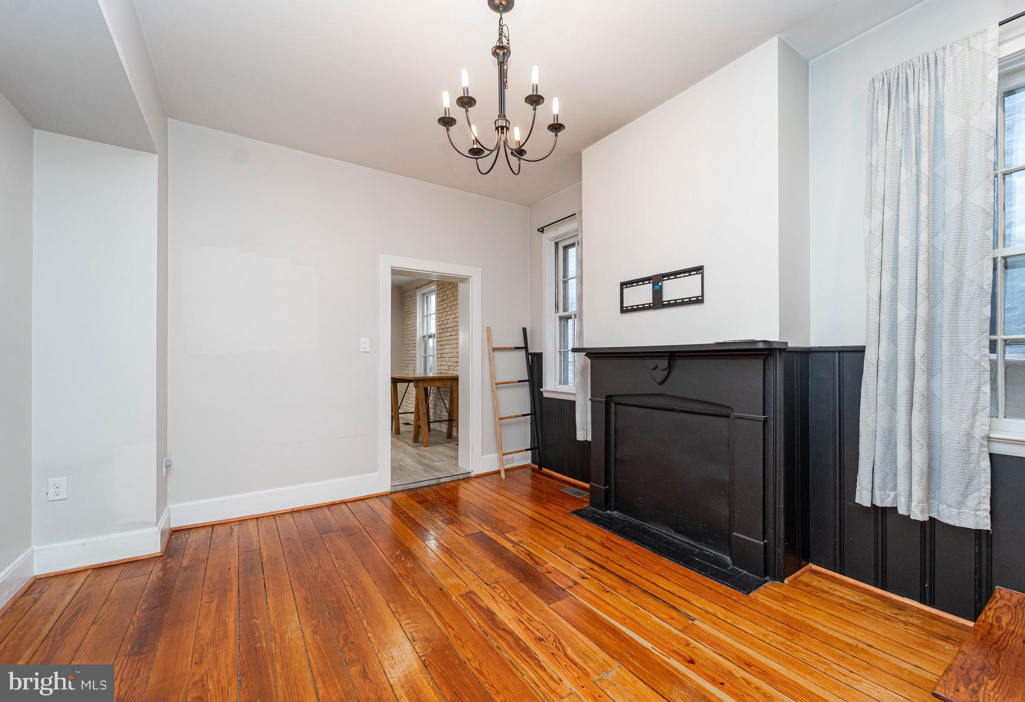 DOWNTOWN FREDERICK - Residential