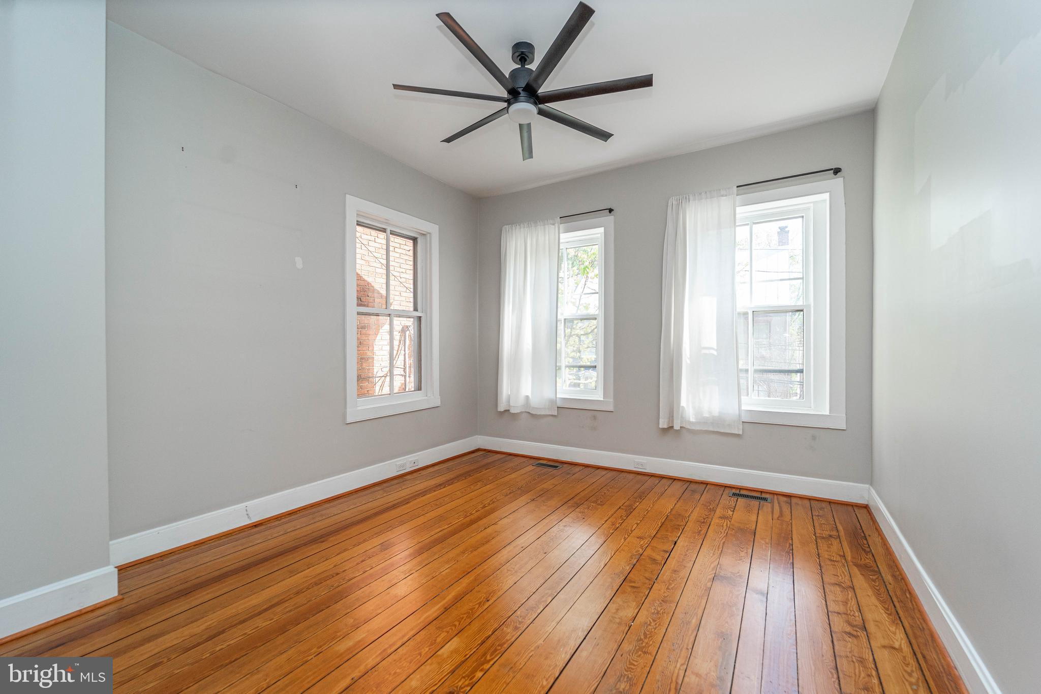 DOWNTOWN FREDERICK - Residential