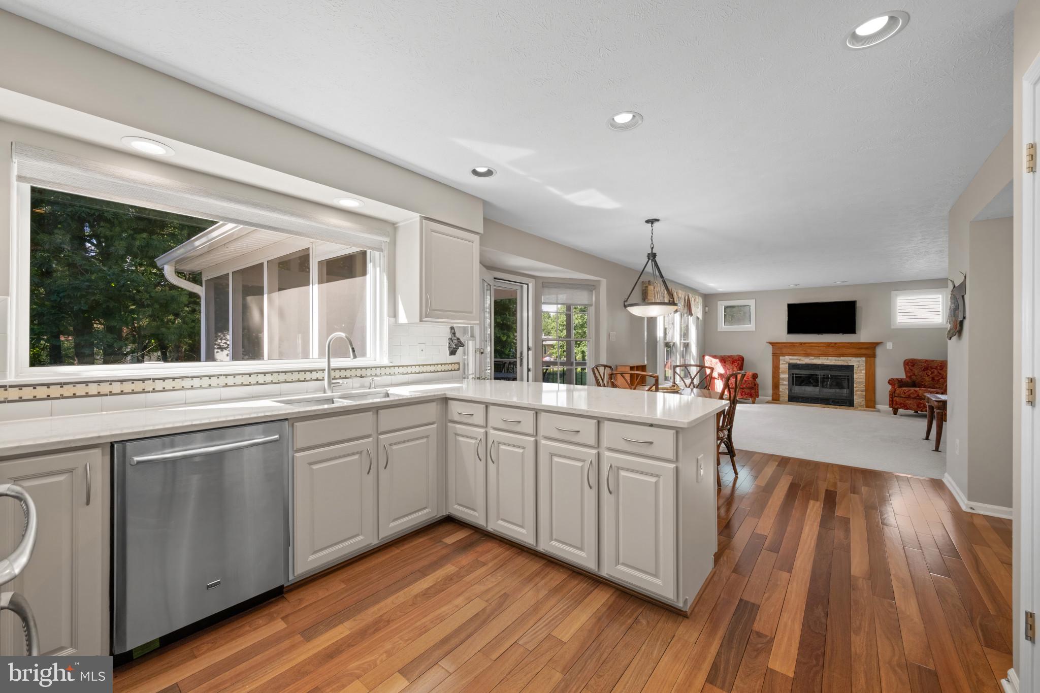 TIMBER CHASE - Residential