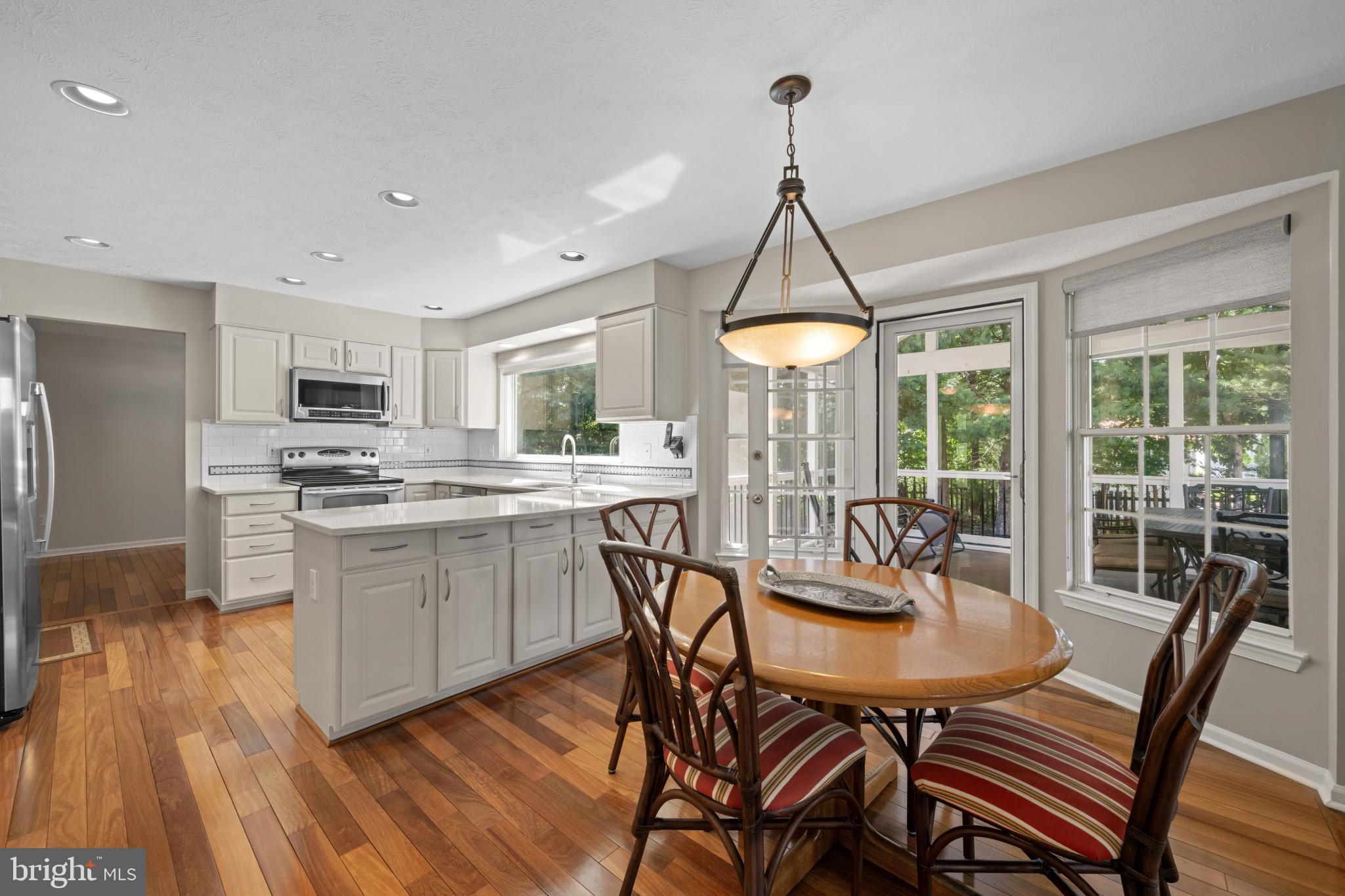 TIMBER CHASE - Residential