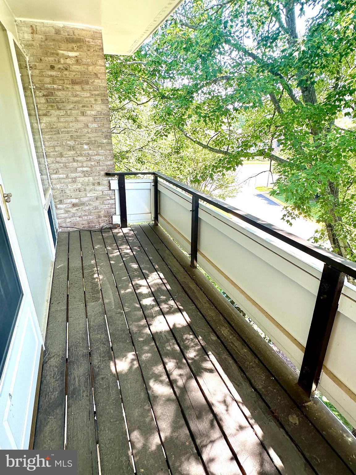 SPRING LAKE GARDEN CONDOMINIUM - Residential