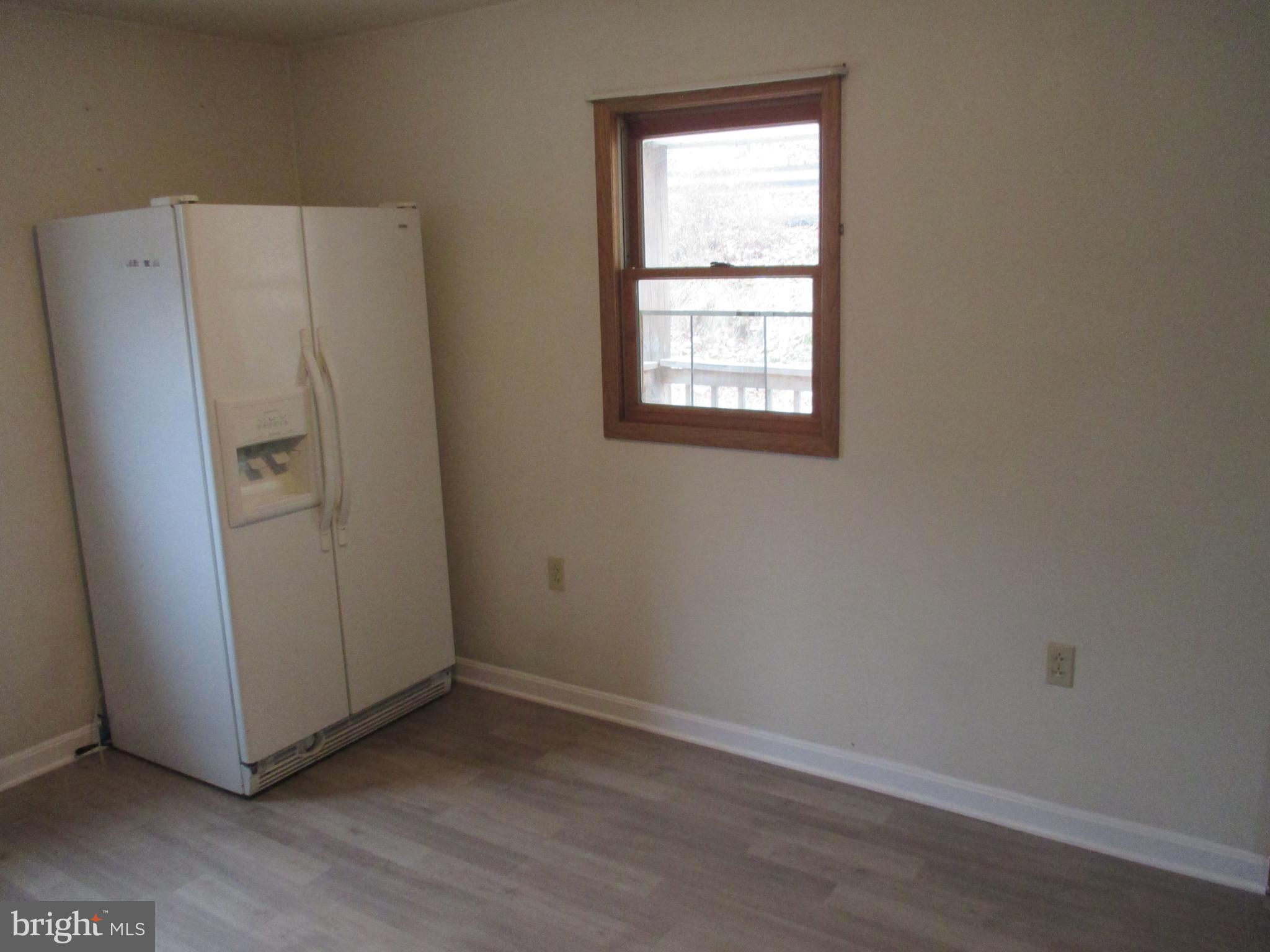 EAST SIDE - Residential