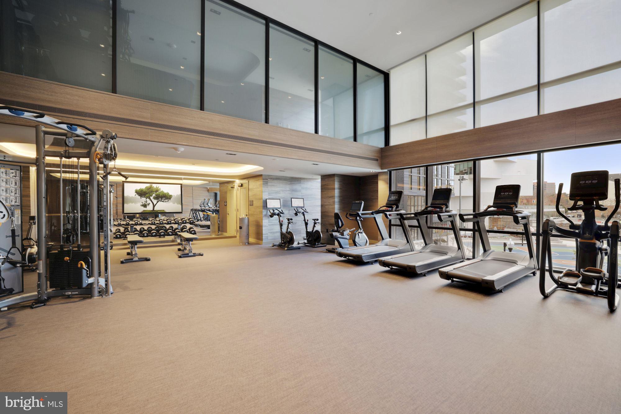 ROSSLYN - Residential