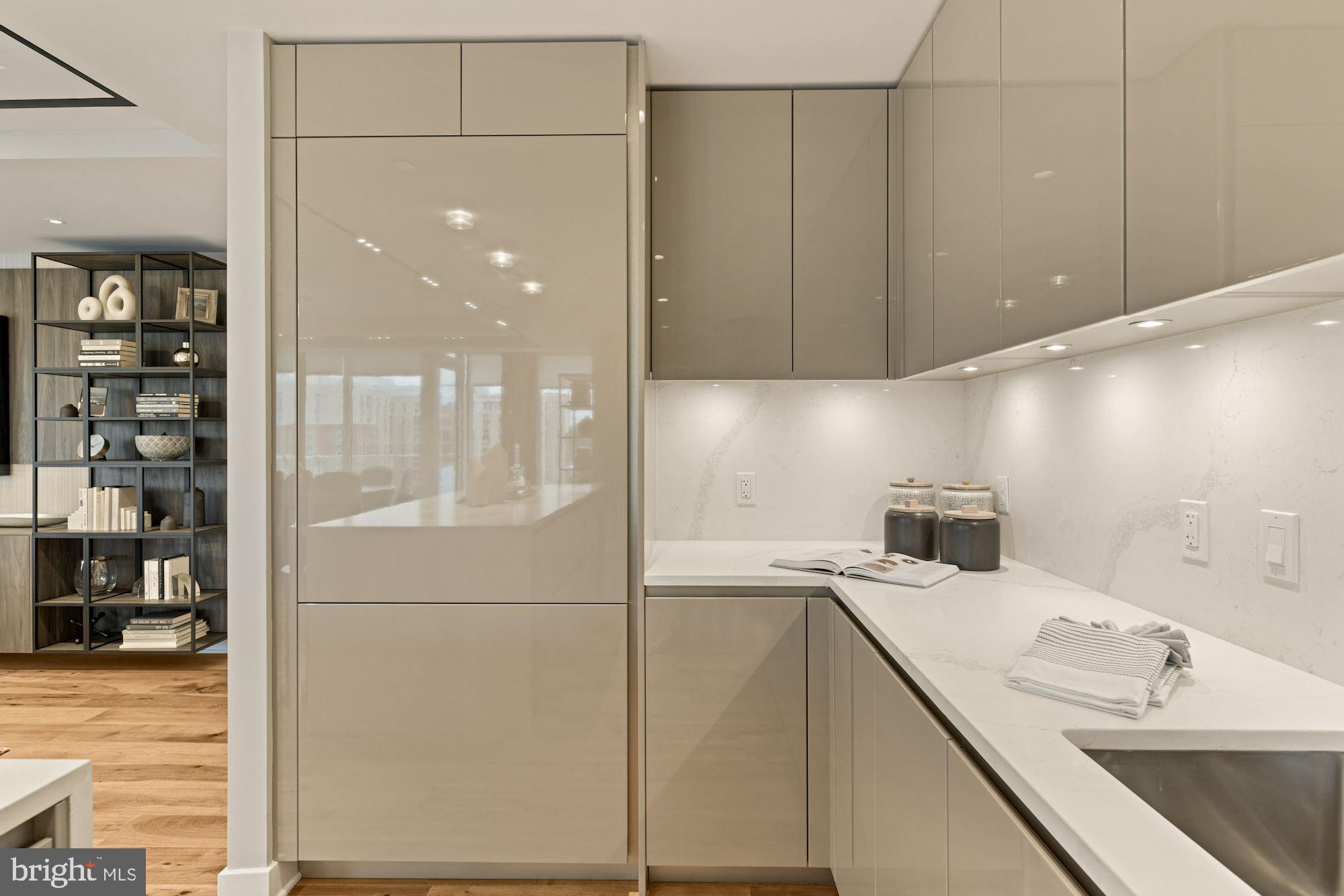 ROSSLYN - Residential