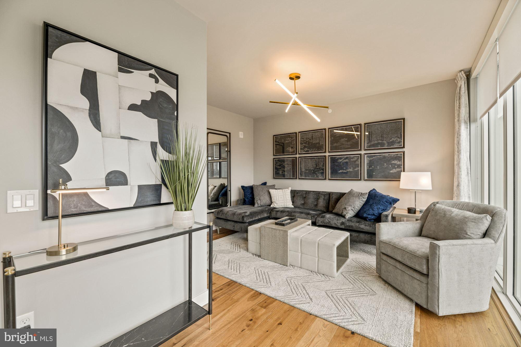 ROSSLYN - Residential