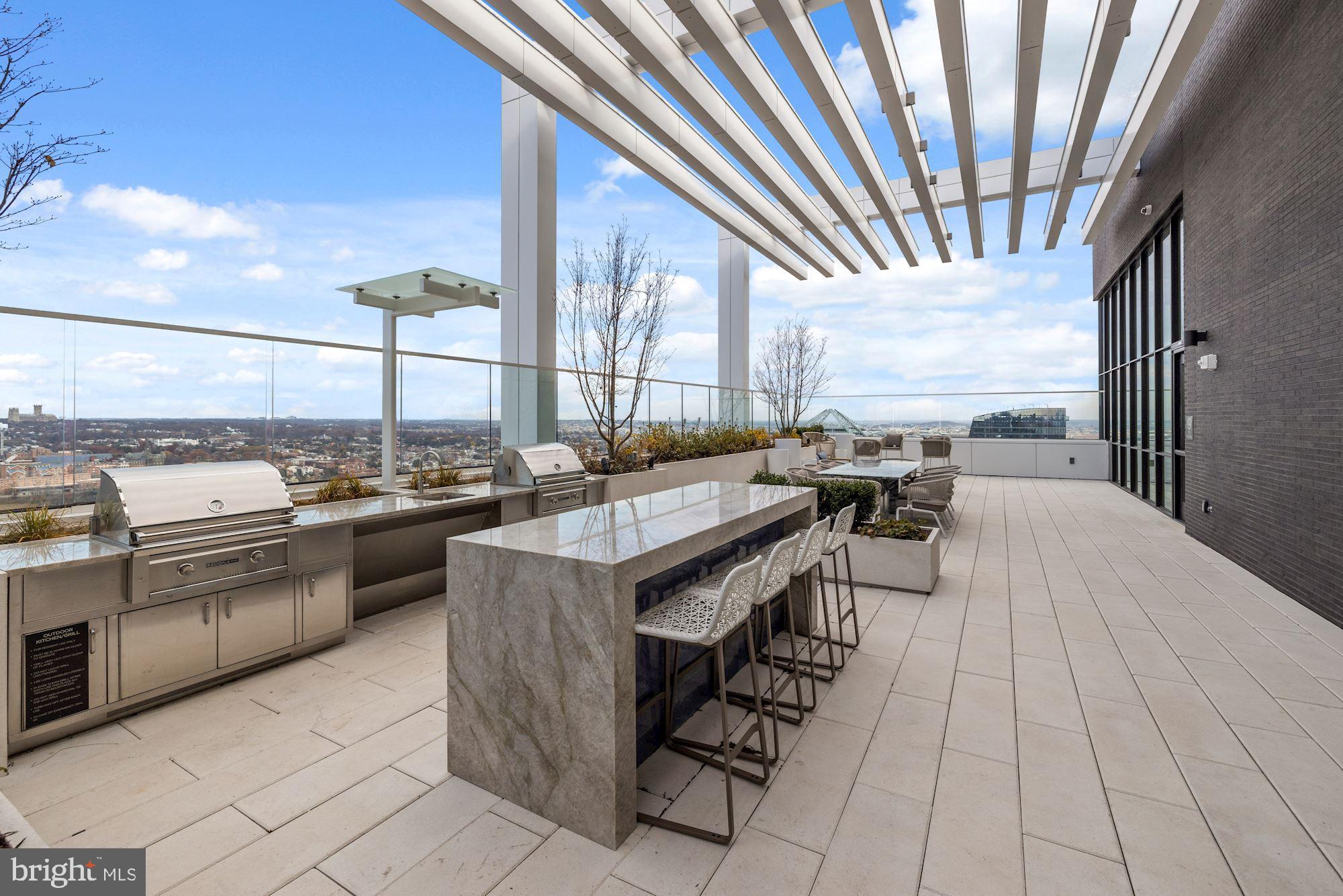 ROSSLYN - Residential