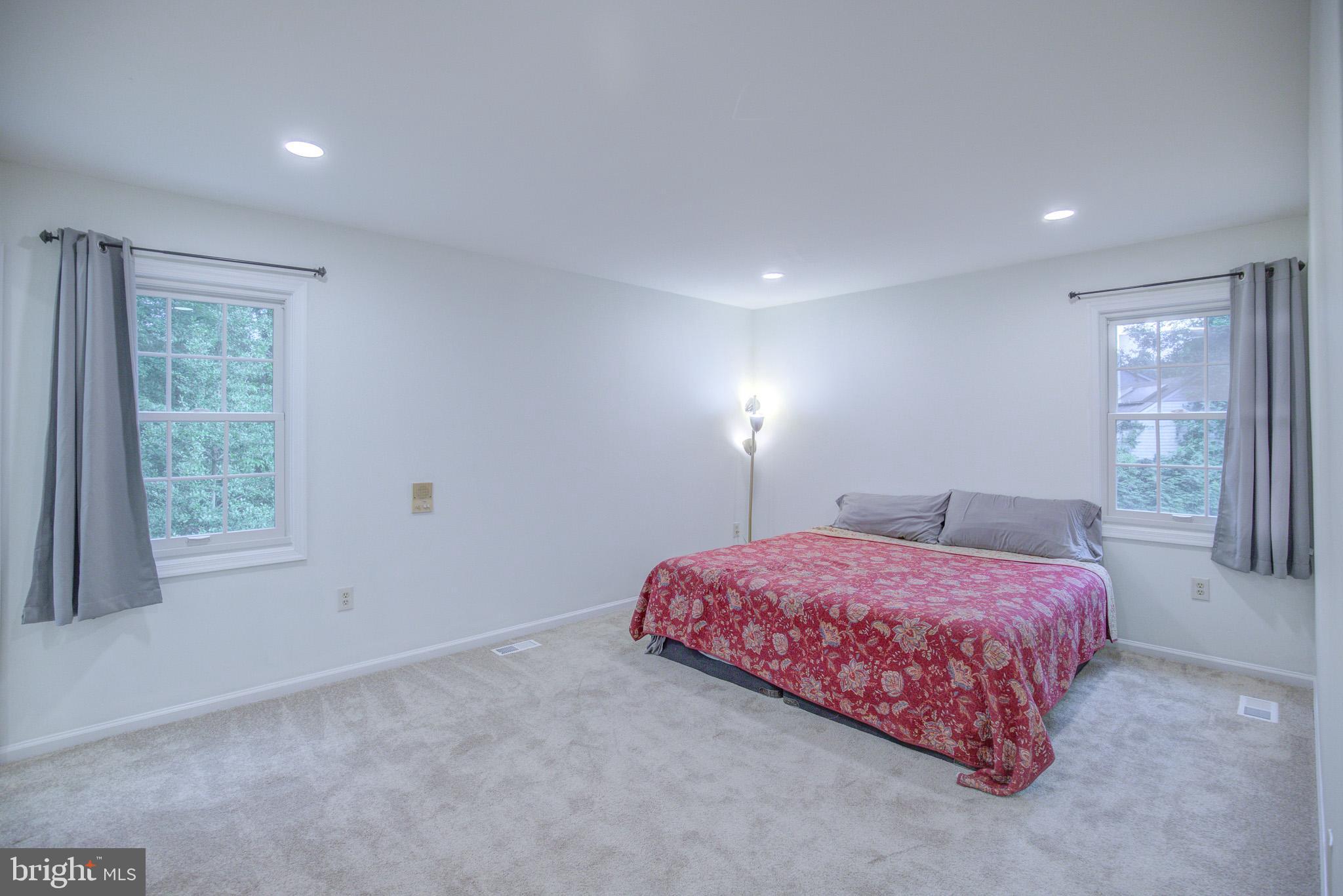 QUEENS GATE - Residential