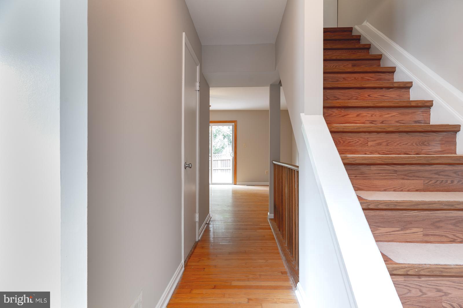 MILLS FARM - Residential