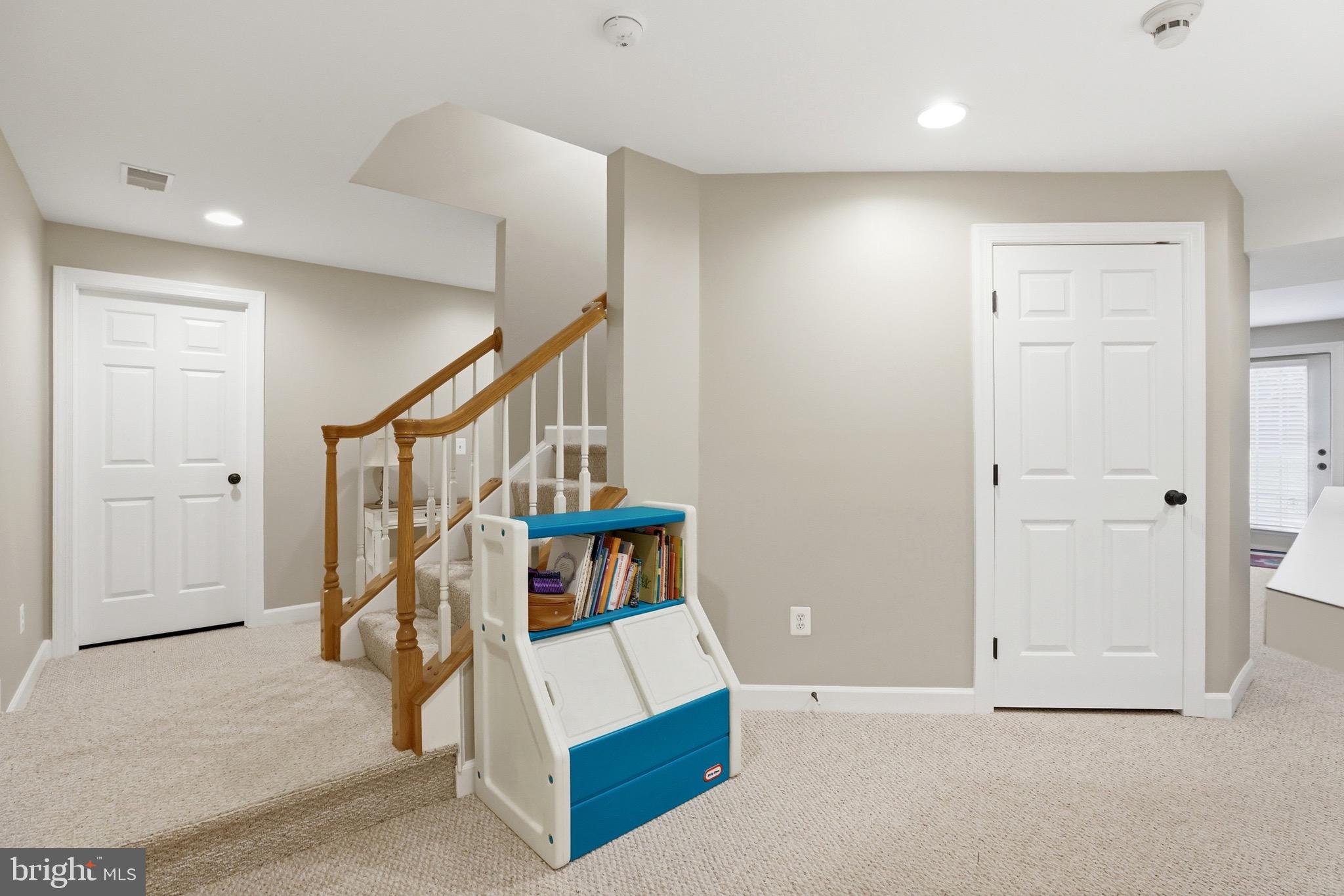 THE WOODS AT WARRENTON - Residential