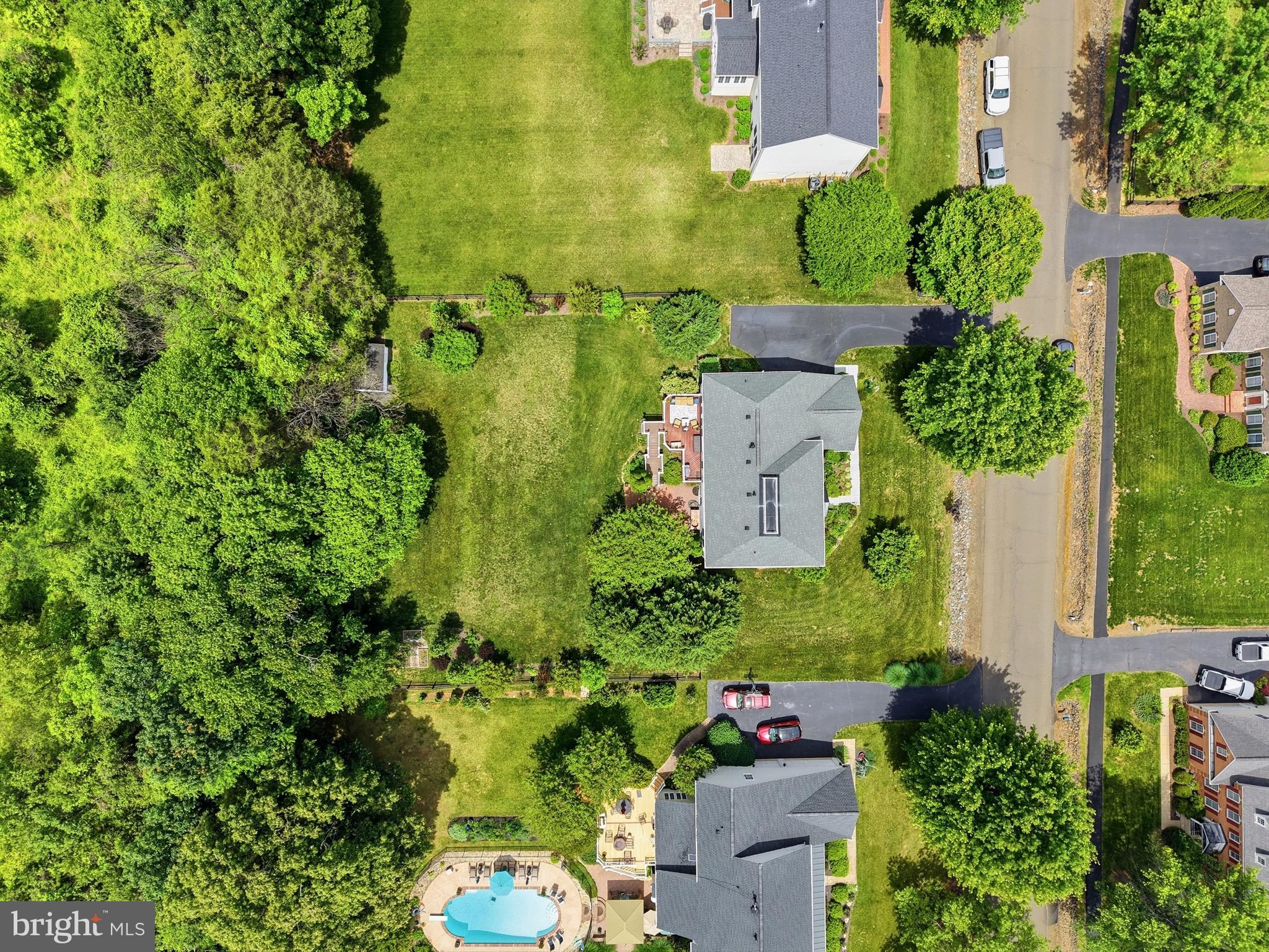 THE WOODS AT WARRENTON - Residential