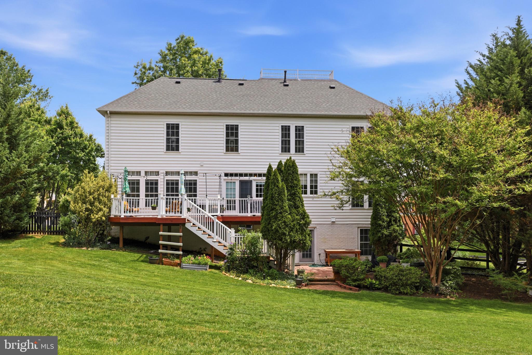 THE WOODS AT WARRENTON - Residential