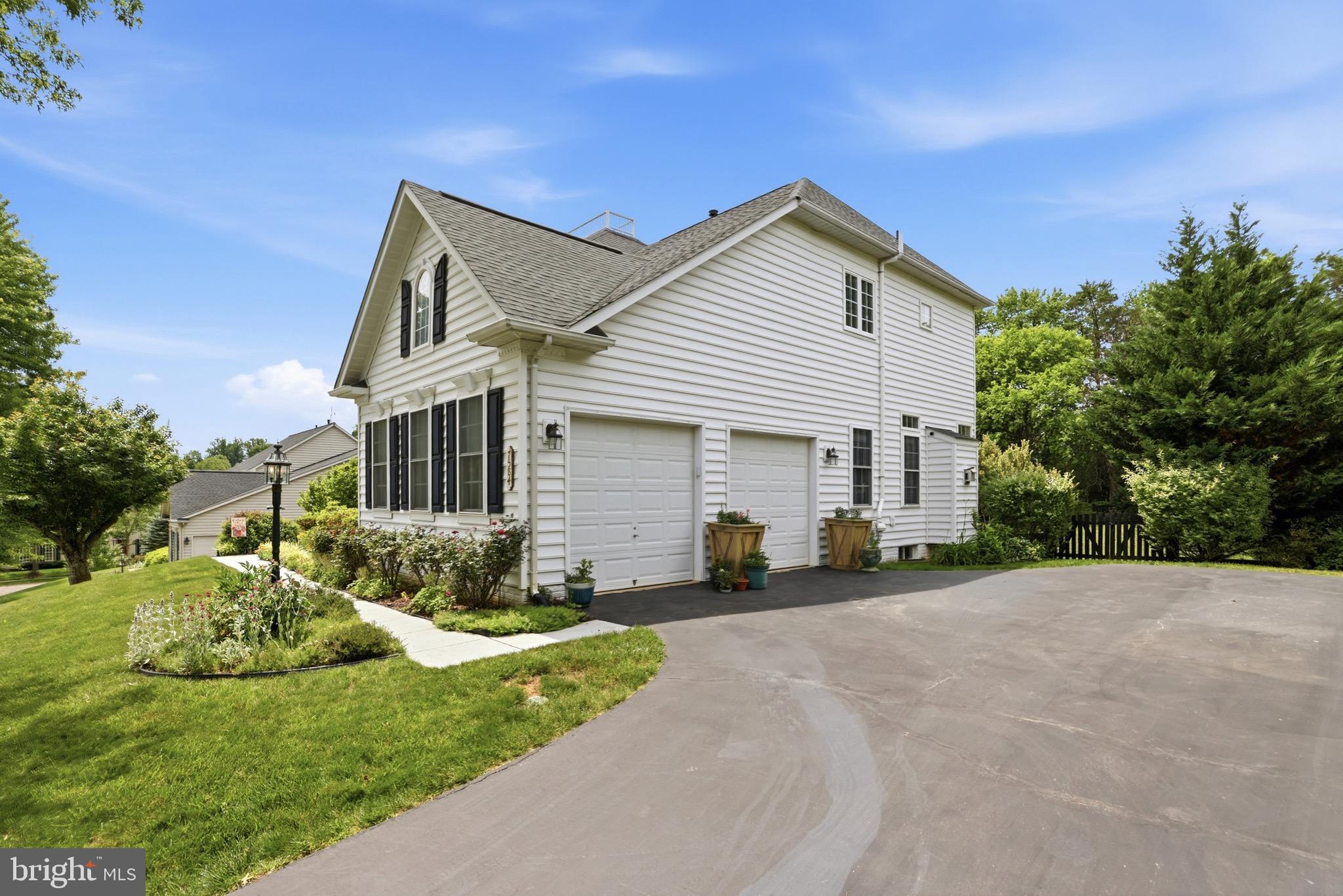 THE WOODS AT WARRENTON - Residential
