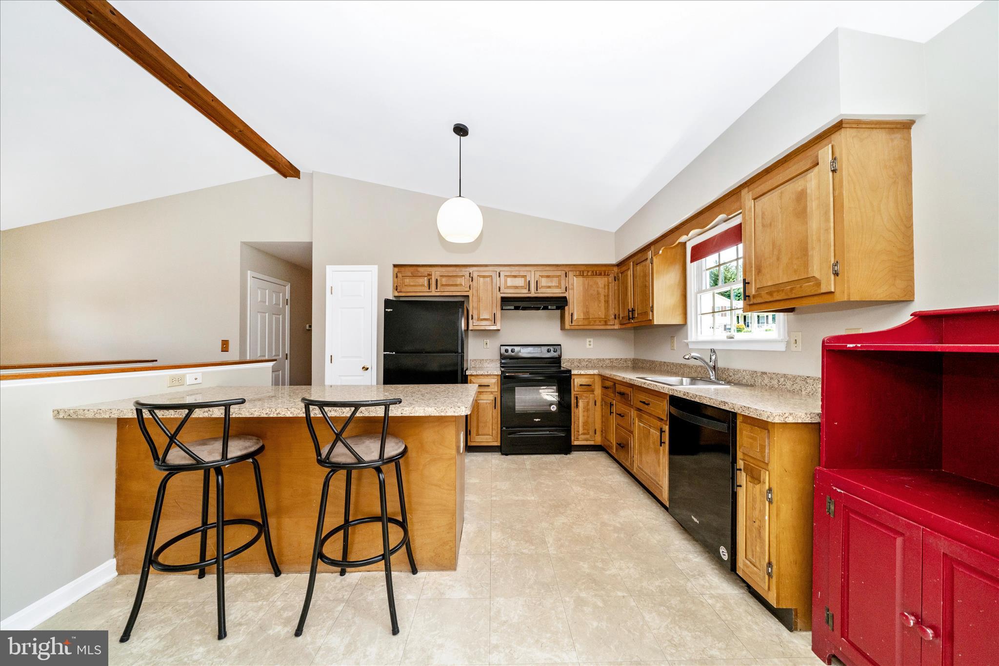 WHISPERING MEADOWS - Residential