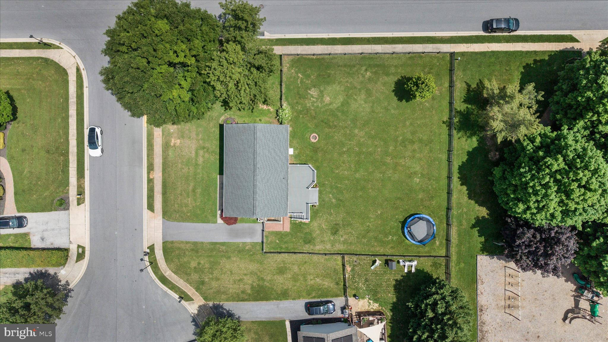 WHISPERING MEADOWS - Residential