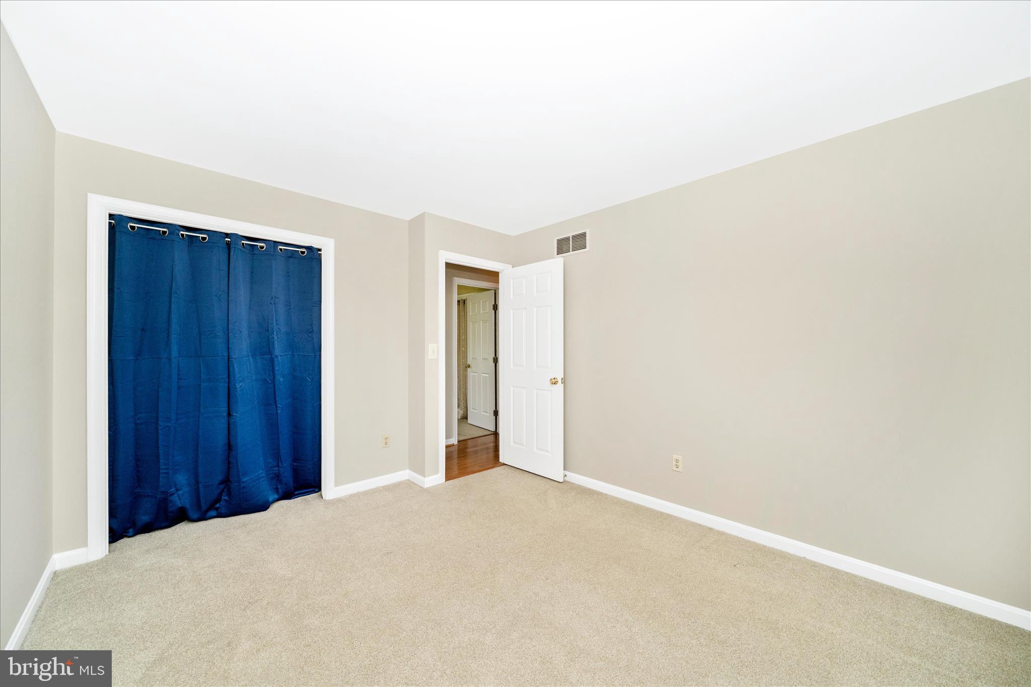 WHISPERING MEADOWS - Residential