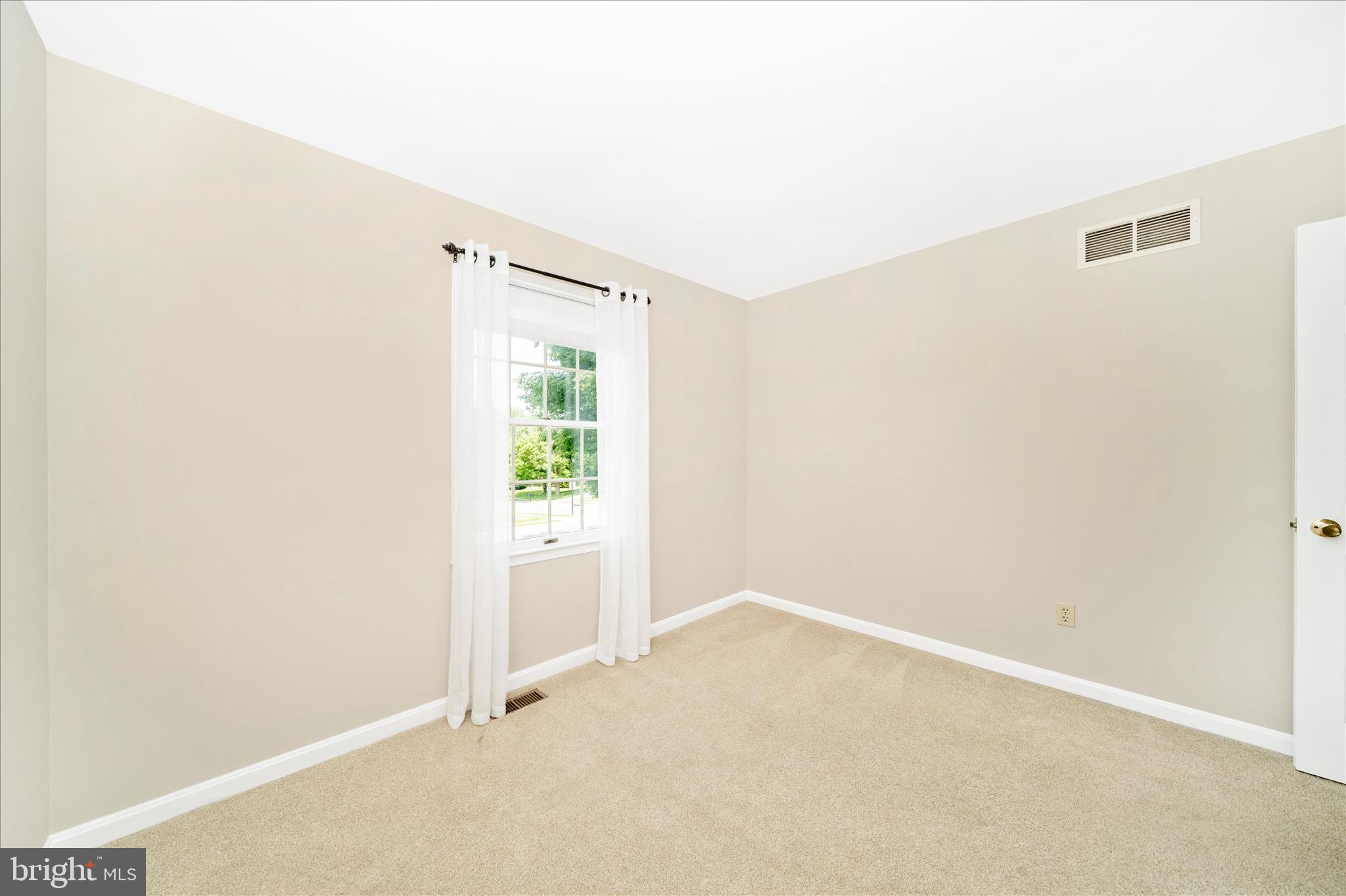 WHISPERING MEADOWS - Residential