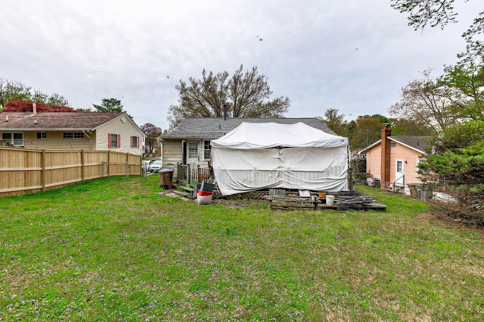 HUNGERFORD - Residential