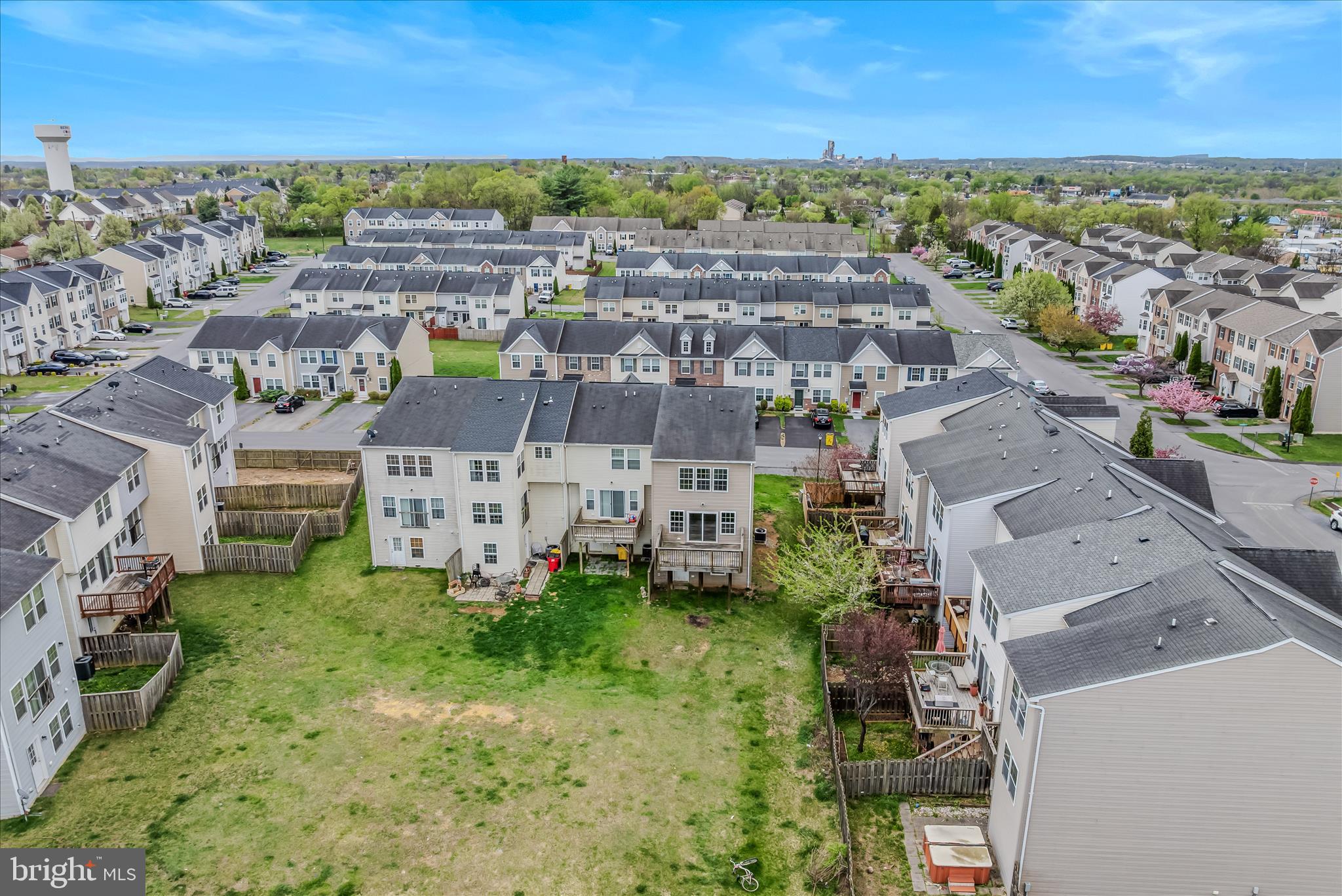 MANOR PARK - Residential