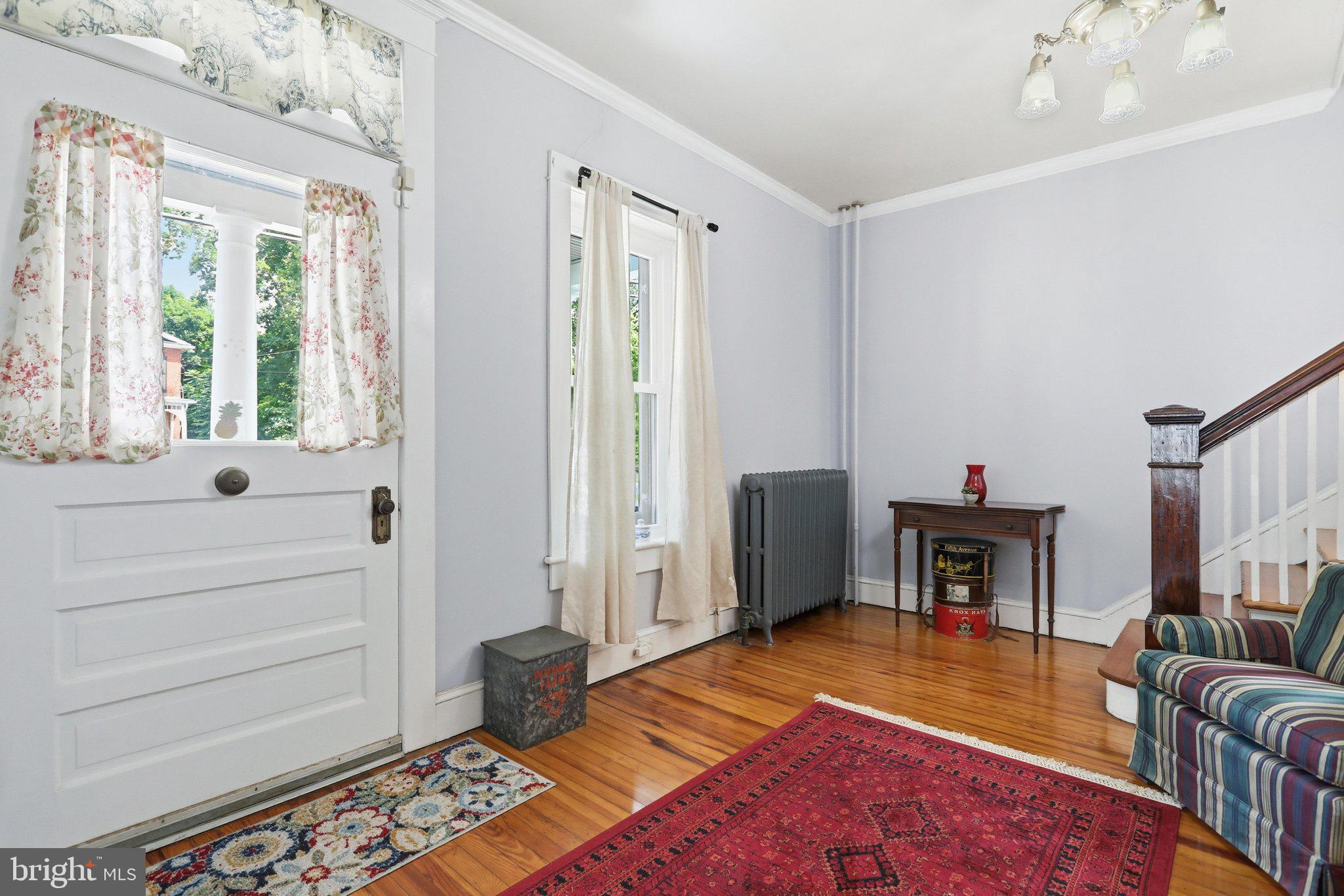 CHARLES TOWN - Residential