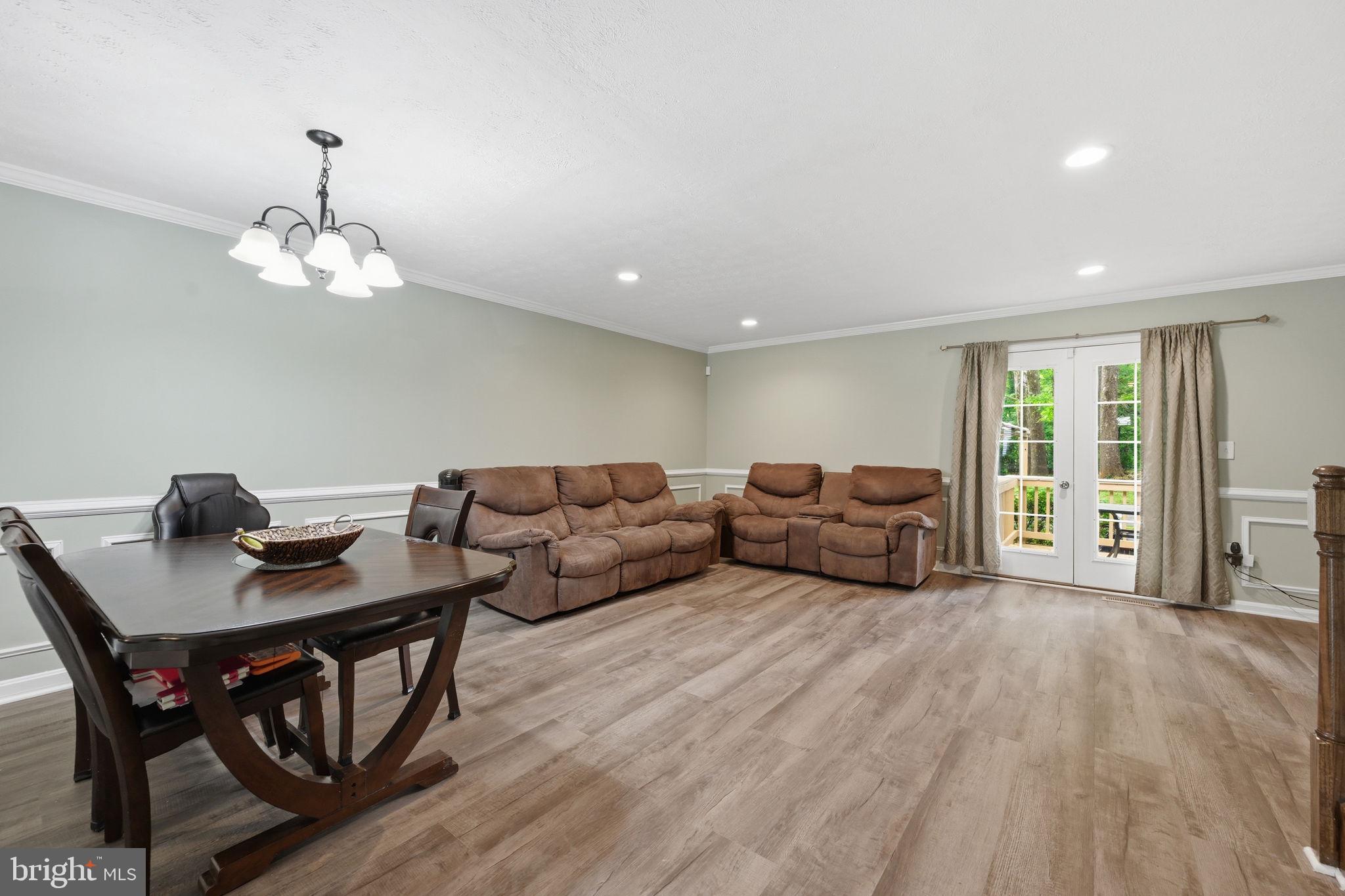 PRINCETON SQUARE PLAT FO - Residential