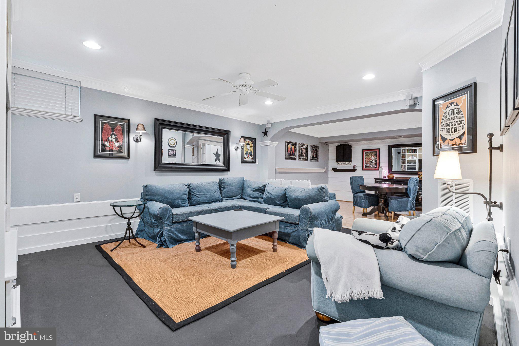 SOUTH RIDING - Residential