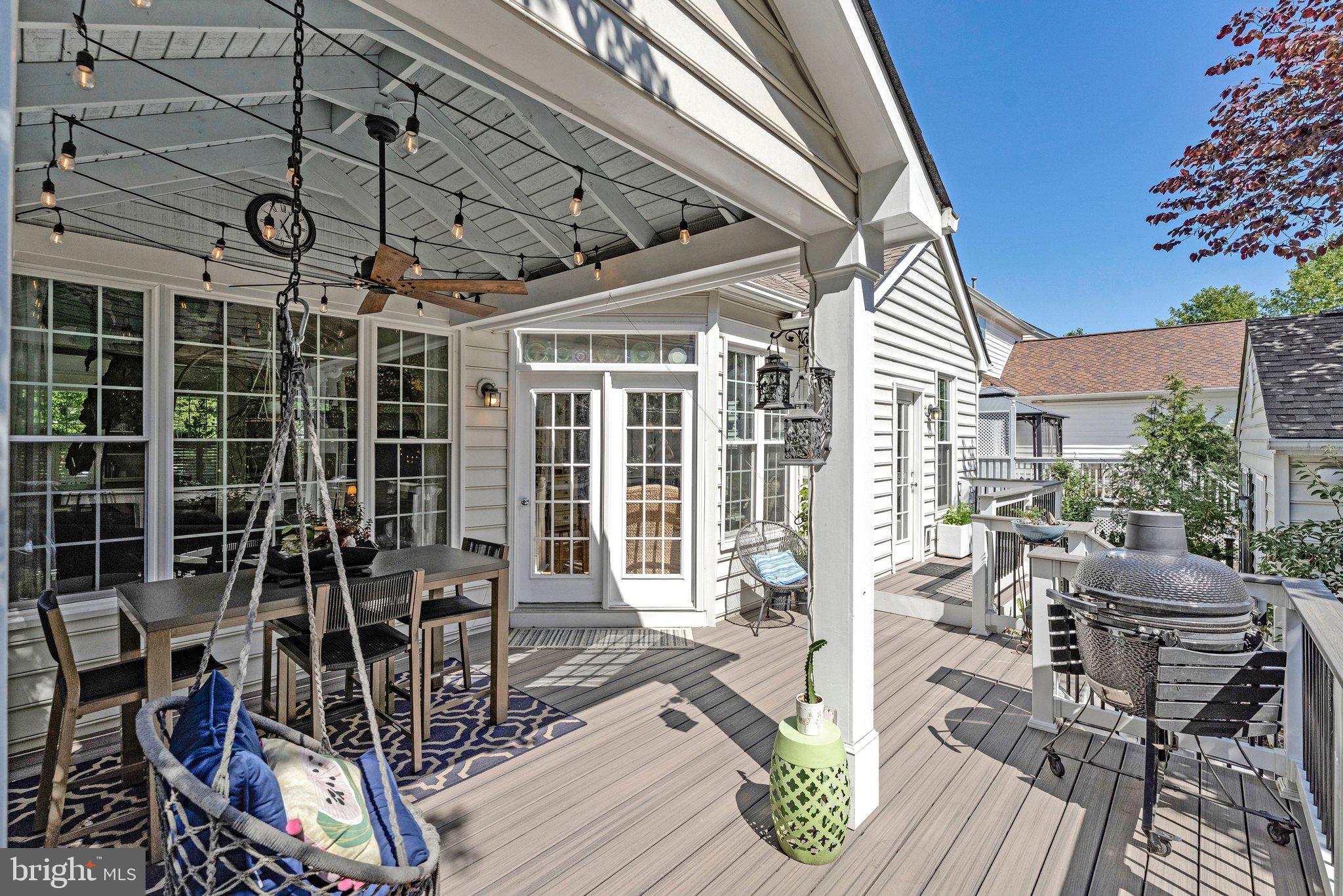 SOUTH RIDING - Residential