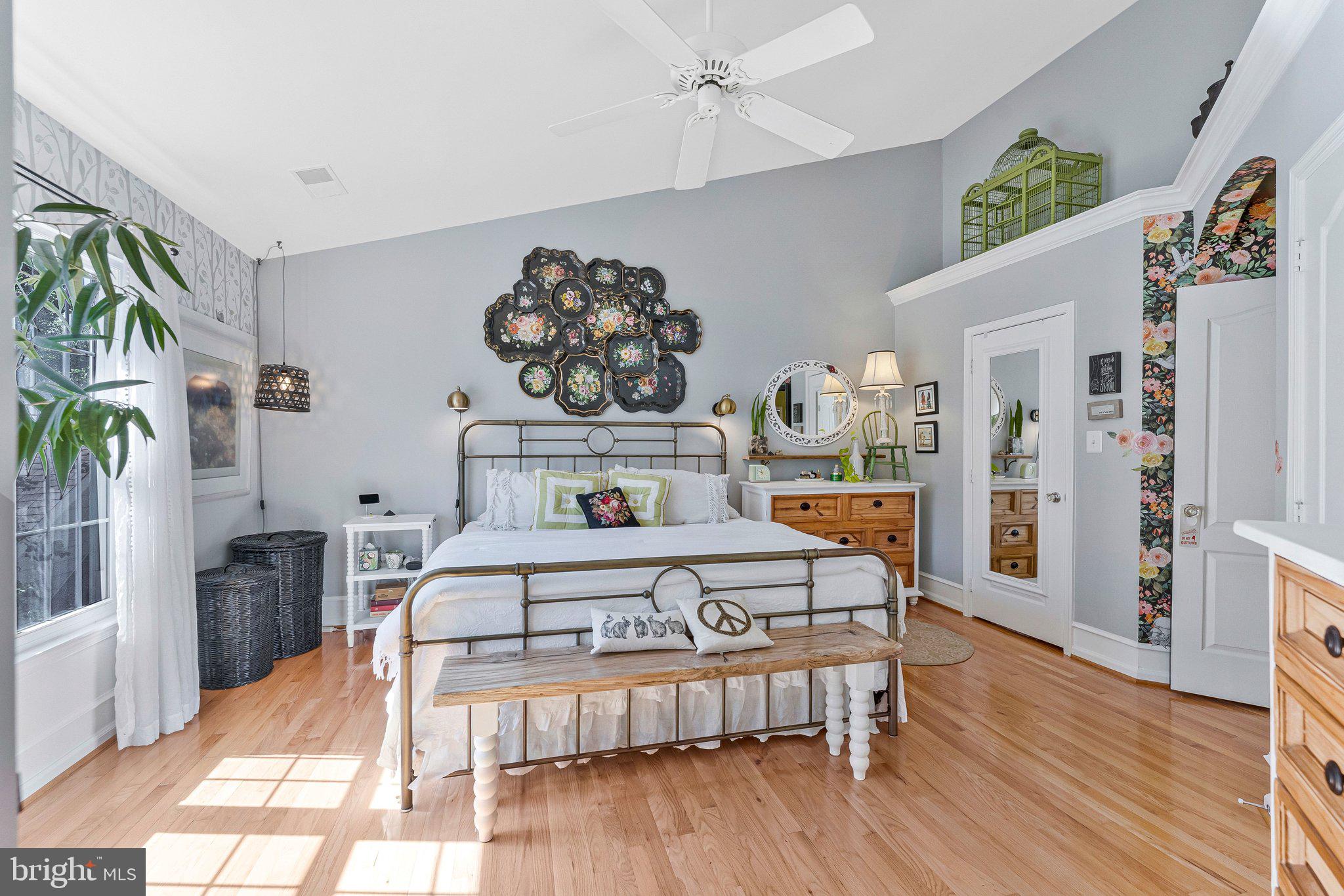 SOUTH RIDING - Residential