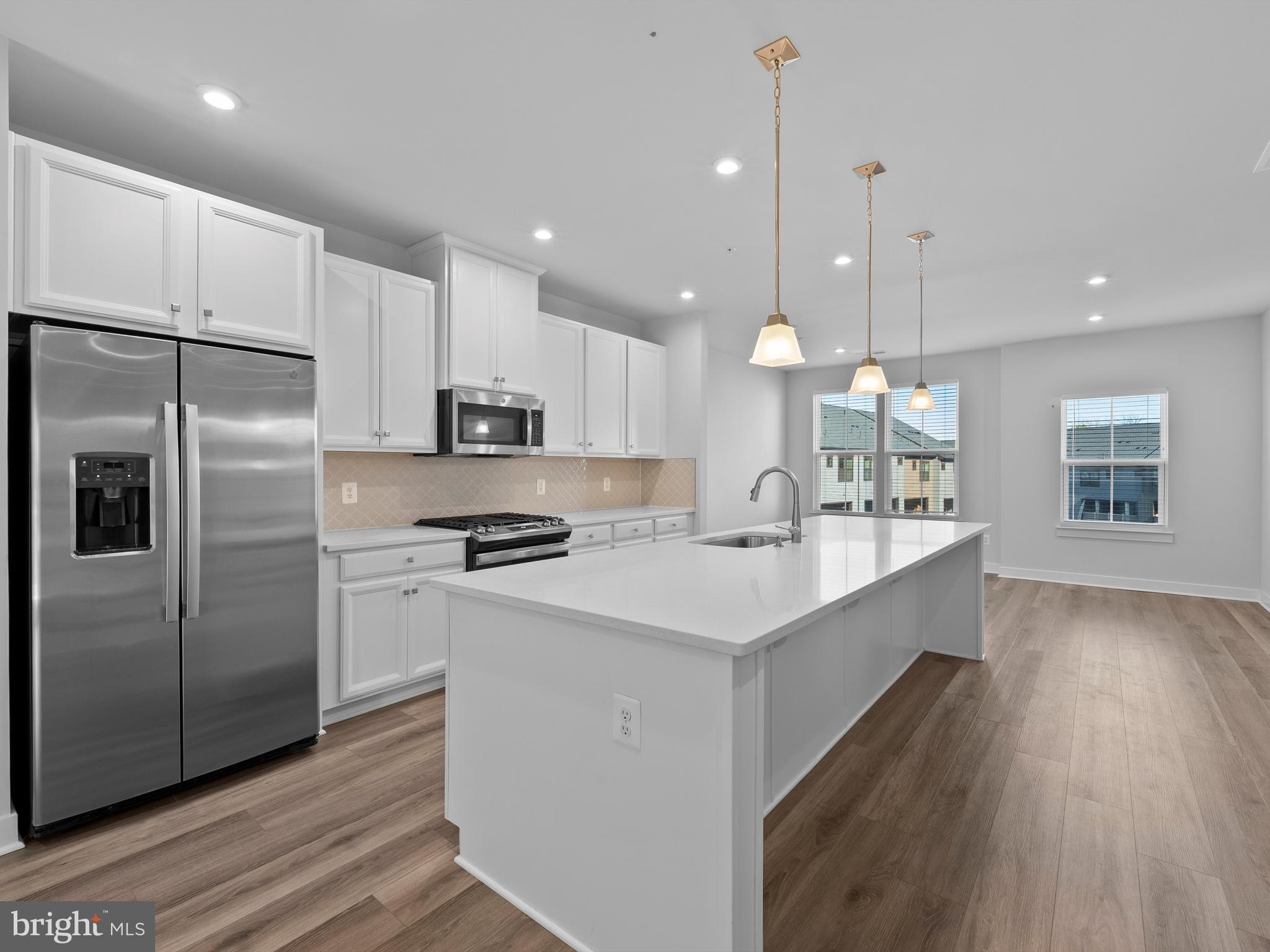 FOSTER'S GLEN - Residential Lease