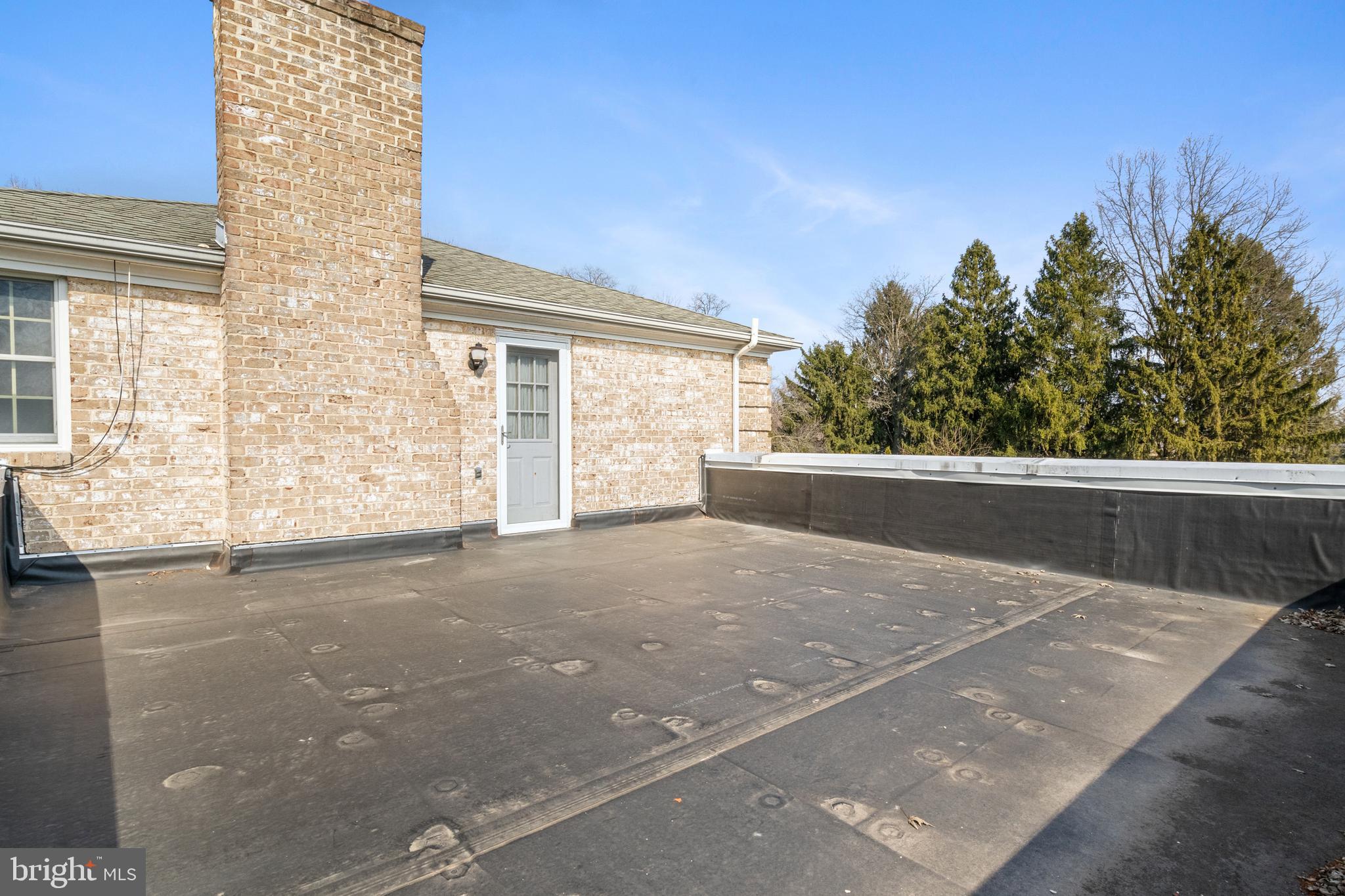 MARLBOROUGH WEST - Residential