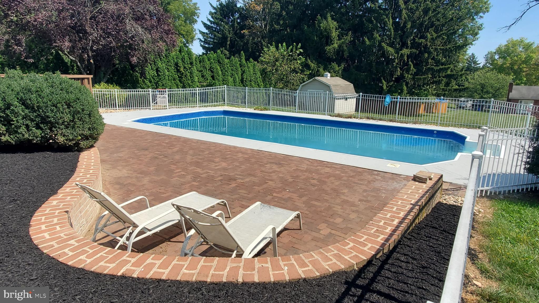 MARLBOROUGH WEST - Residential