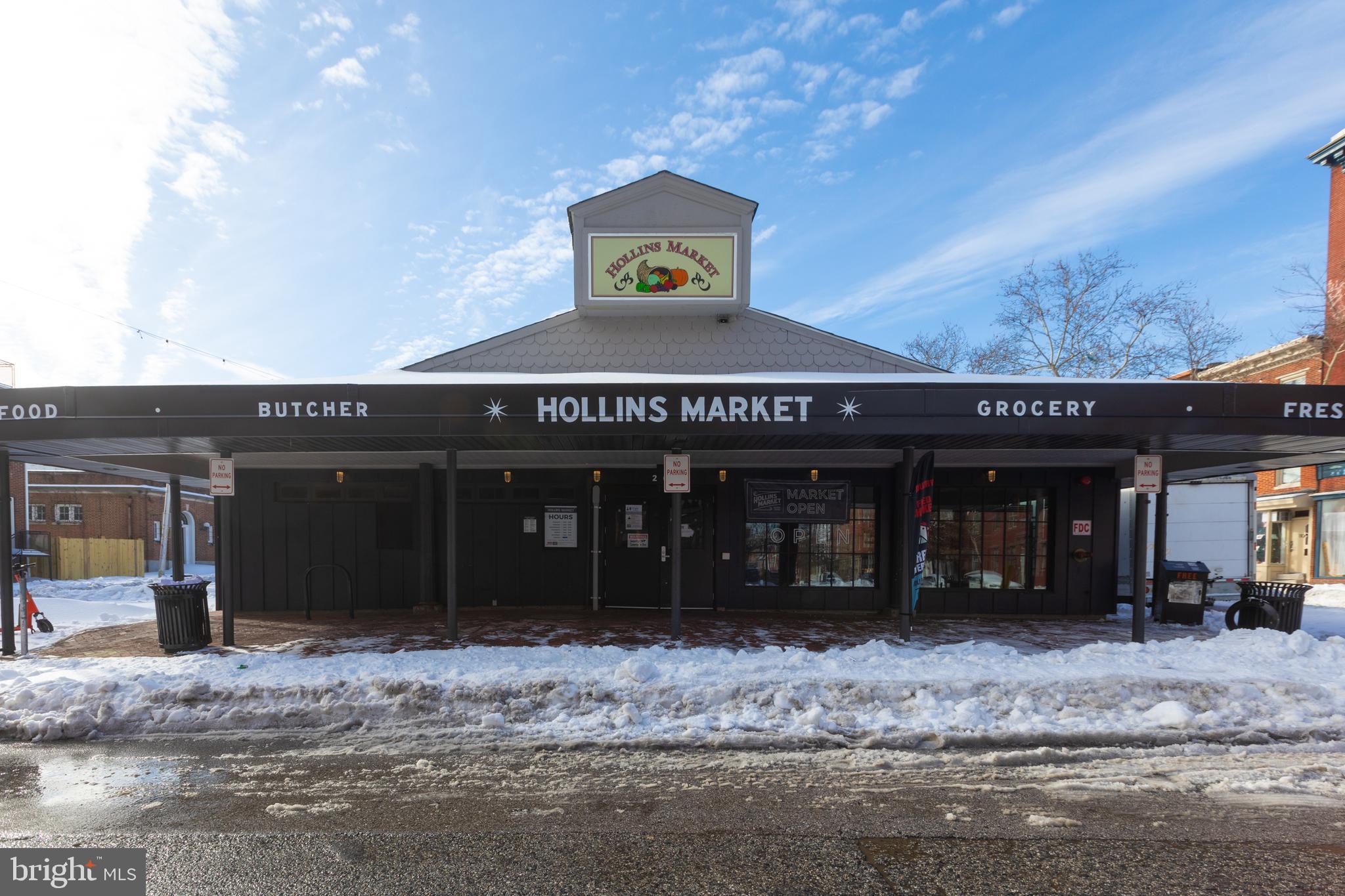 HOLLINS MARKET - Residential