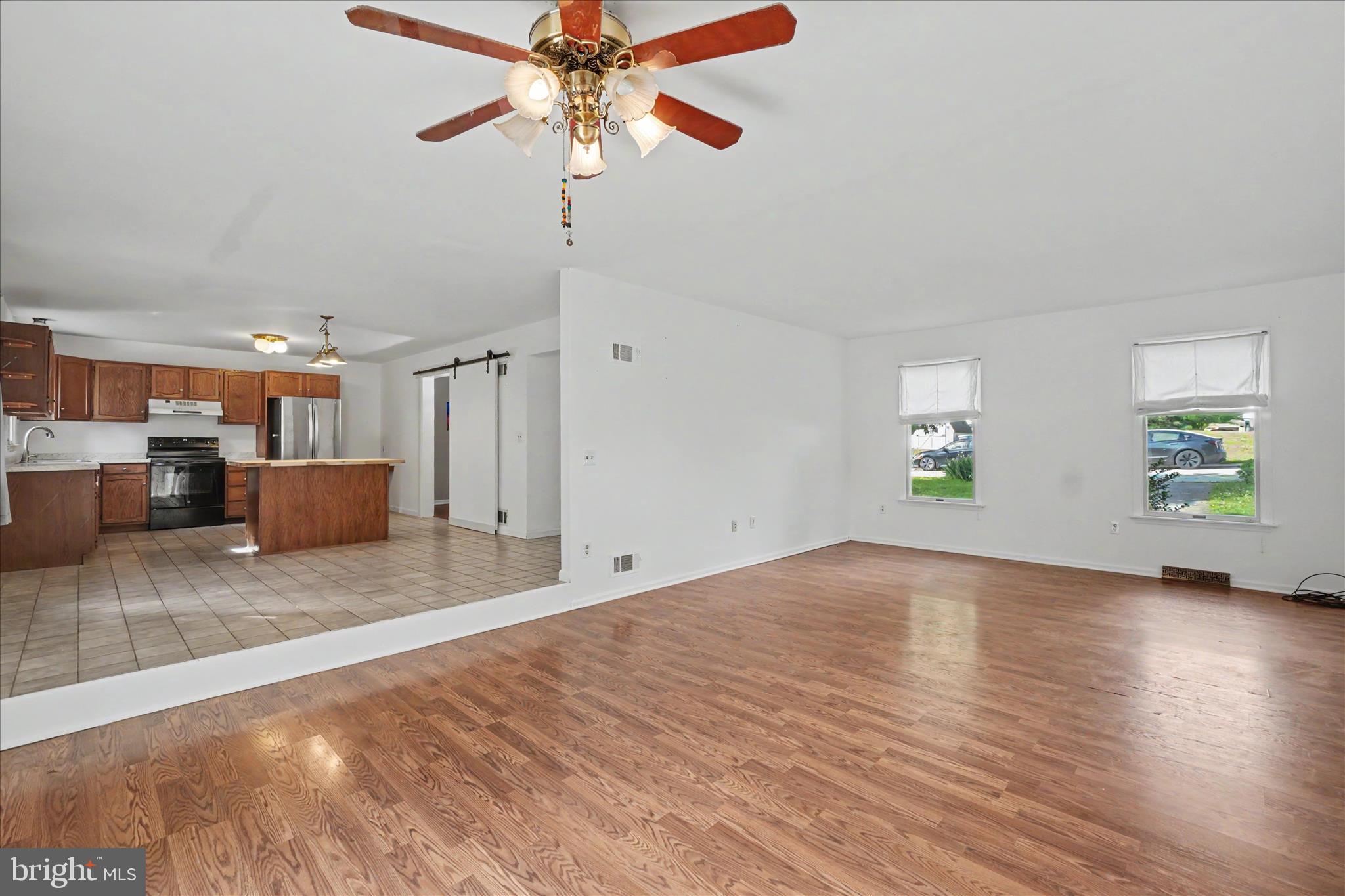 YORK TWP - Residential