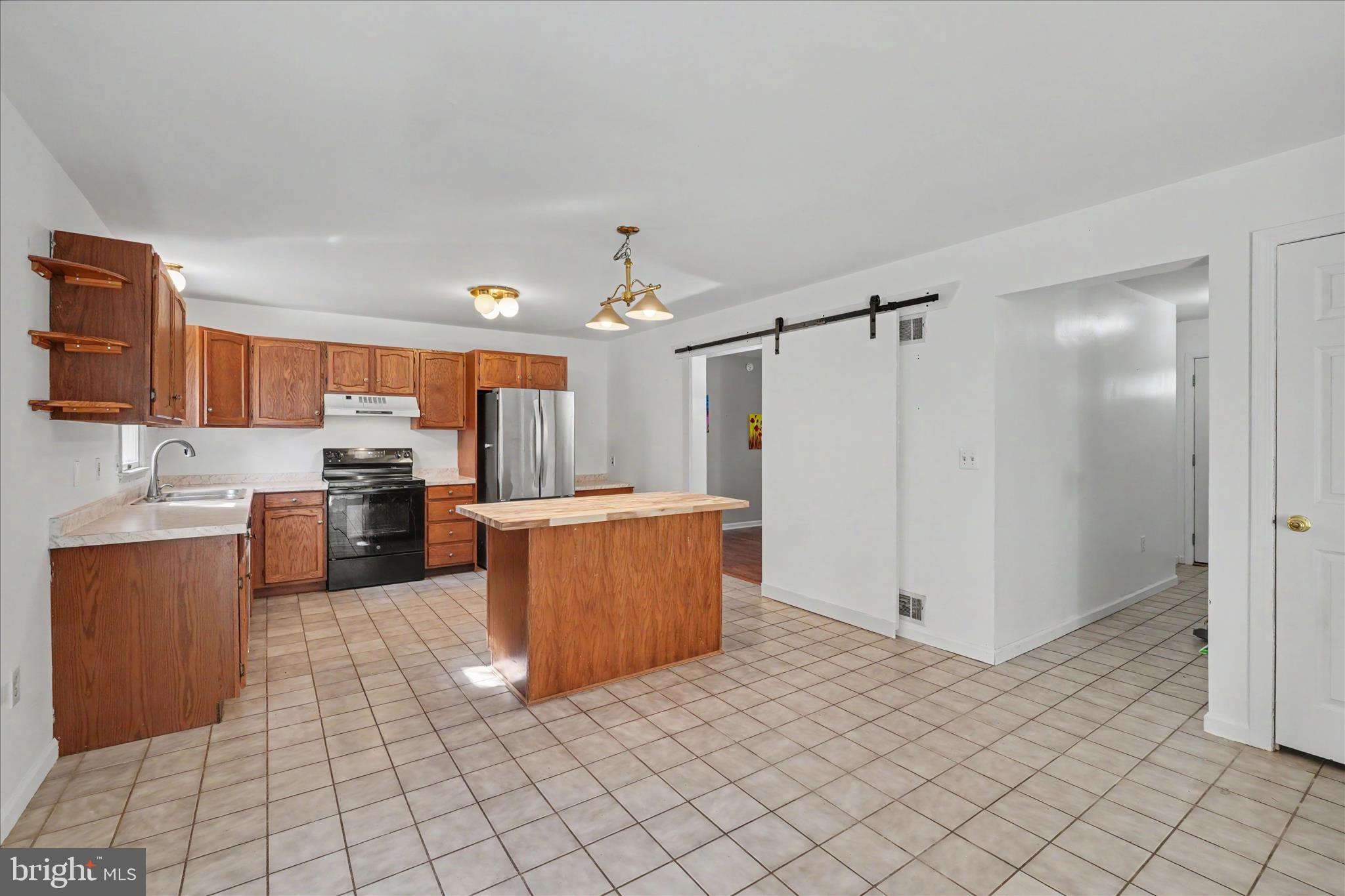 YORK TWP - Residential