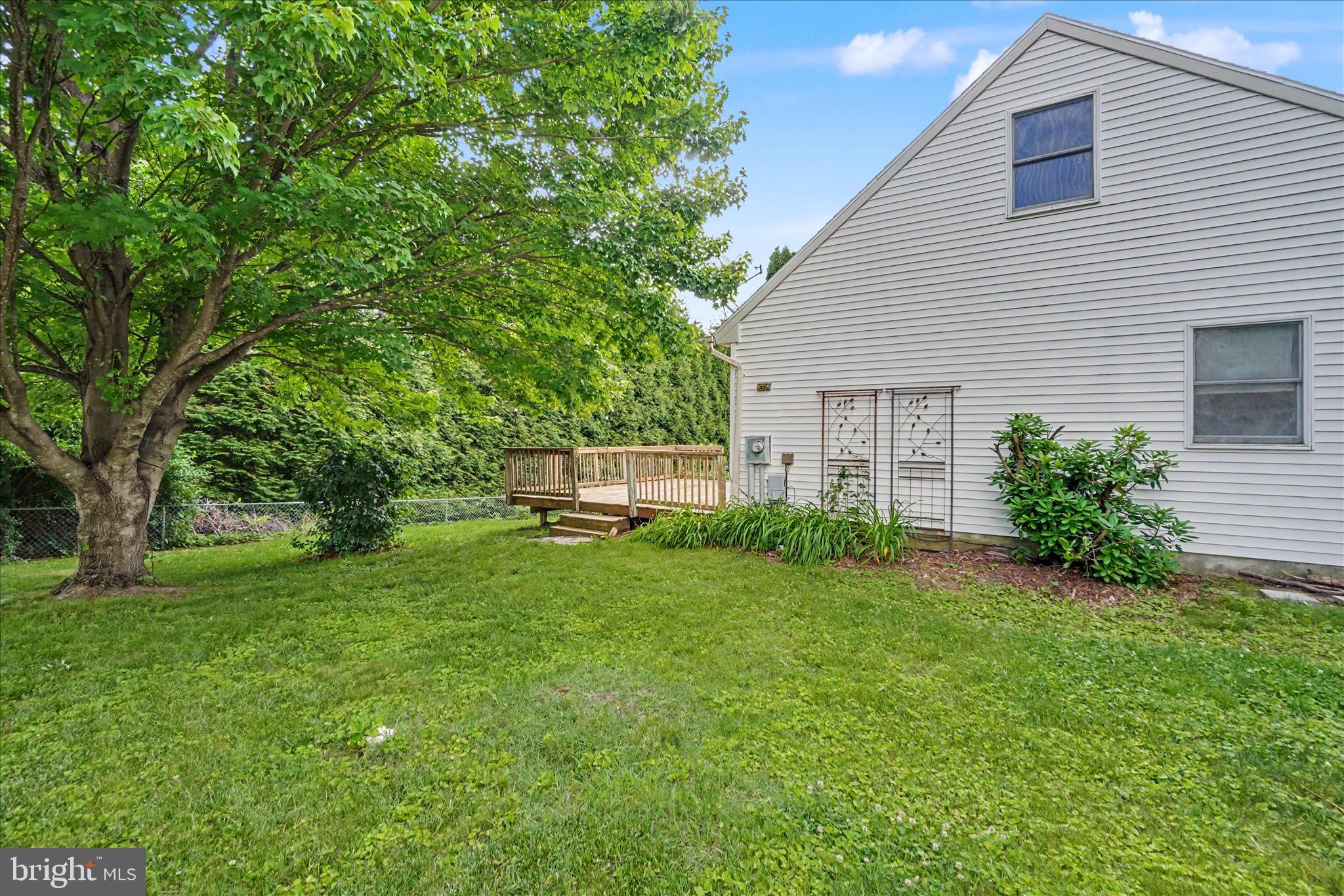 YORK TWP - Residential
