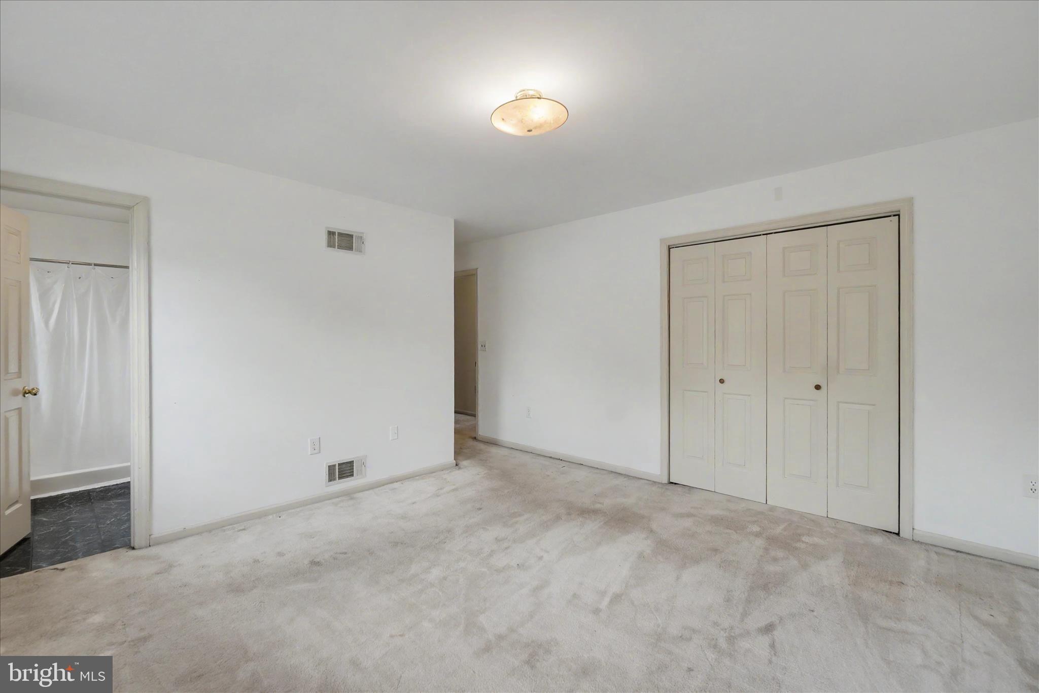 YORK TWP - Residential