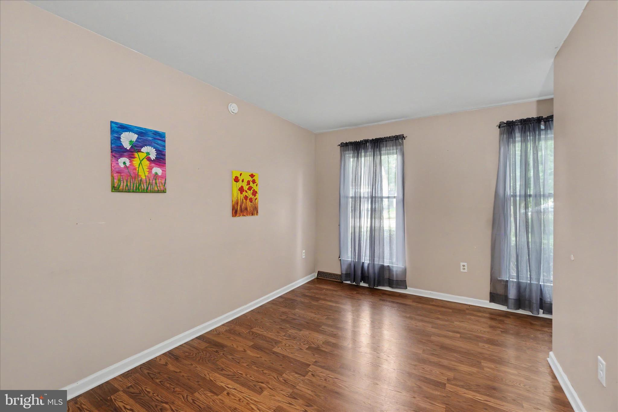 YORK TWP - Residential
