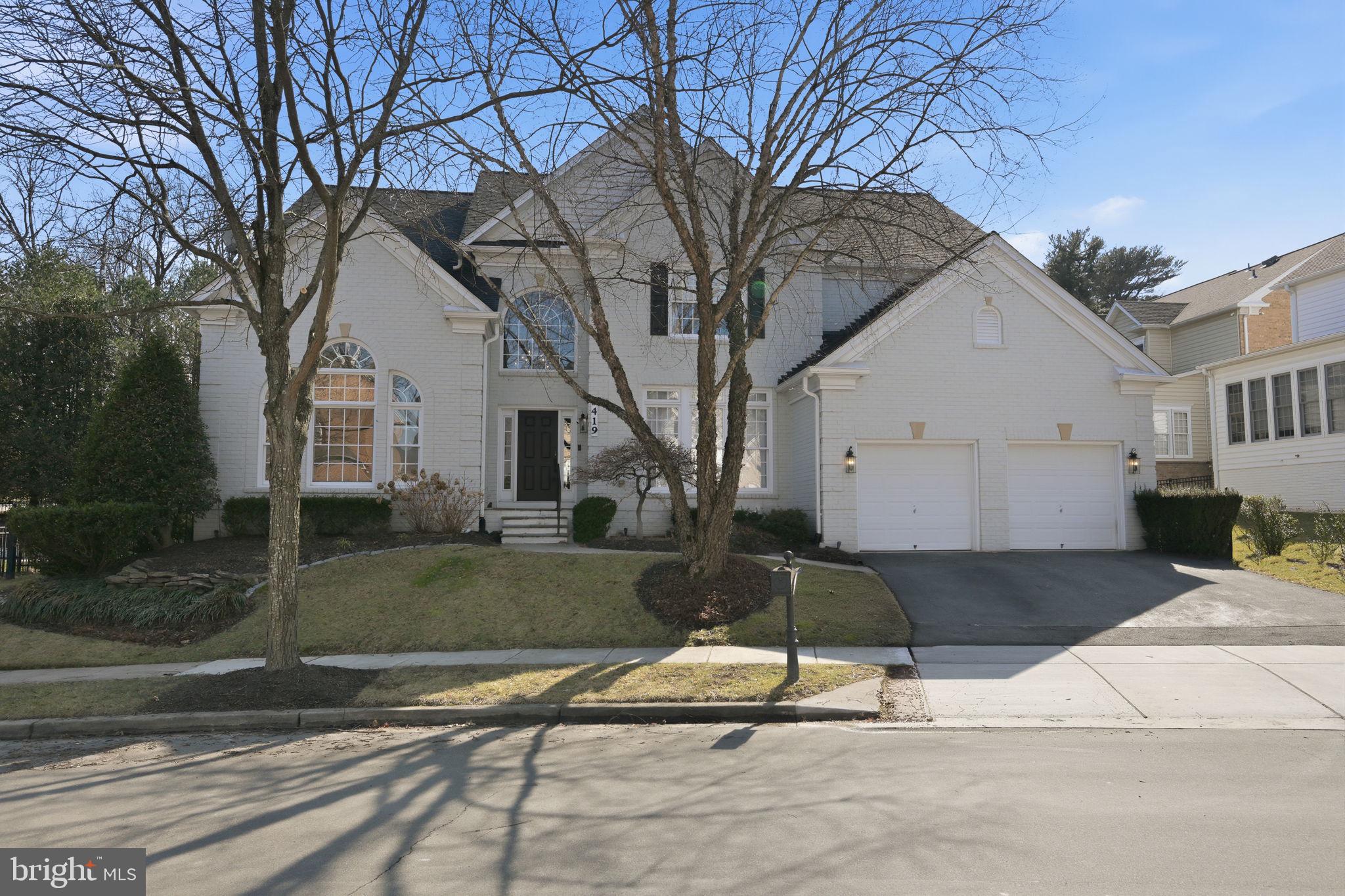 FALLSGROVE - Residential