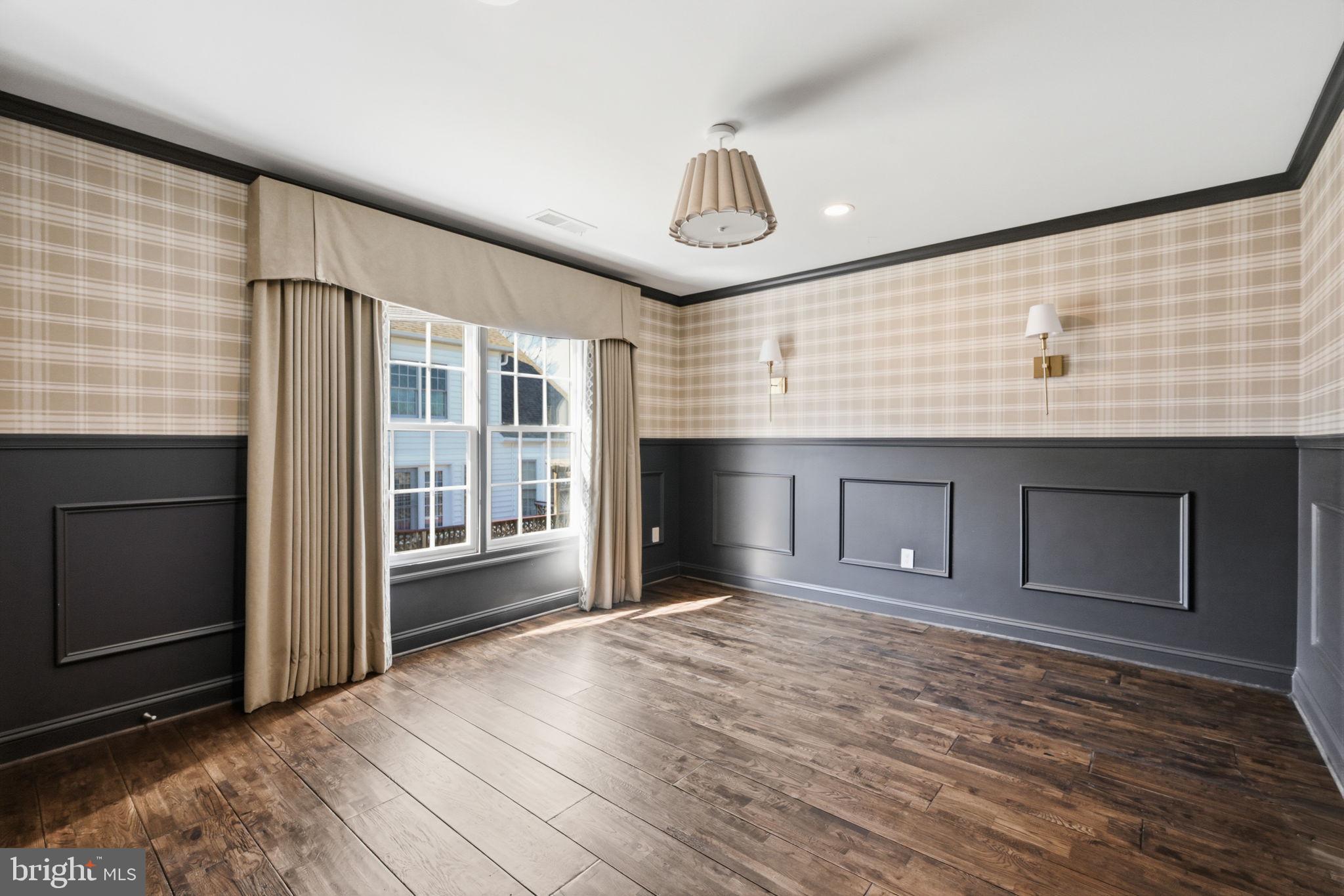 FALLSGROVE - Residential