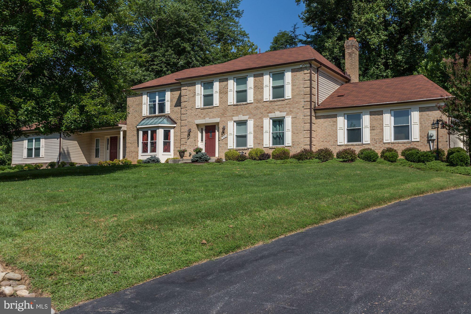 NORBECK KNOLLS - Residential